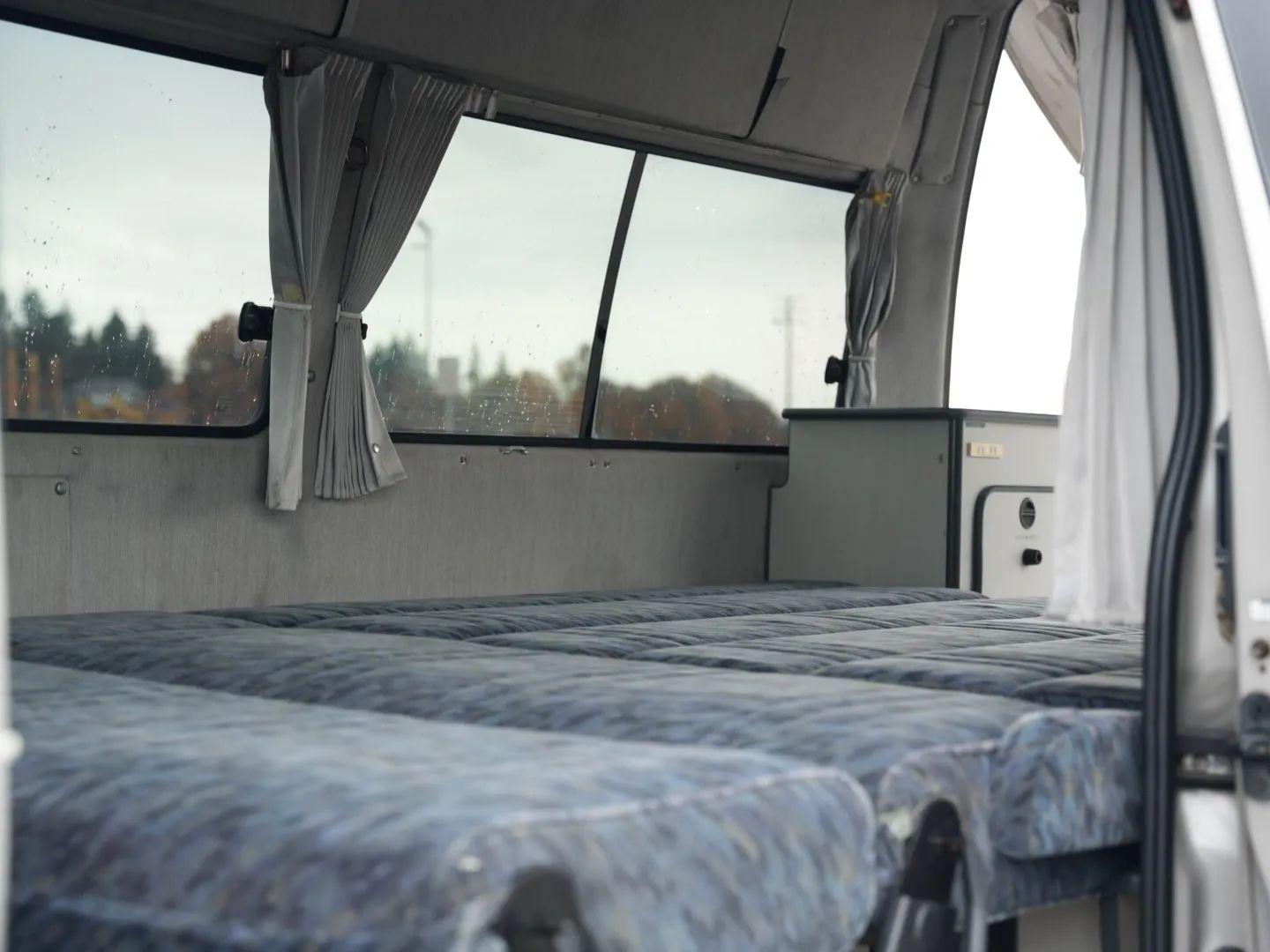 1996 Toyota HiAce Camper