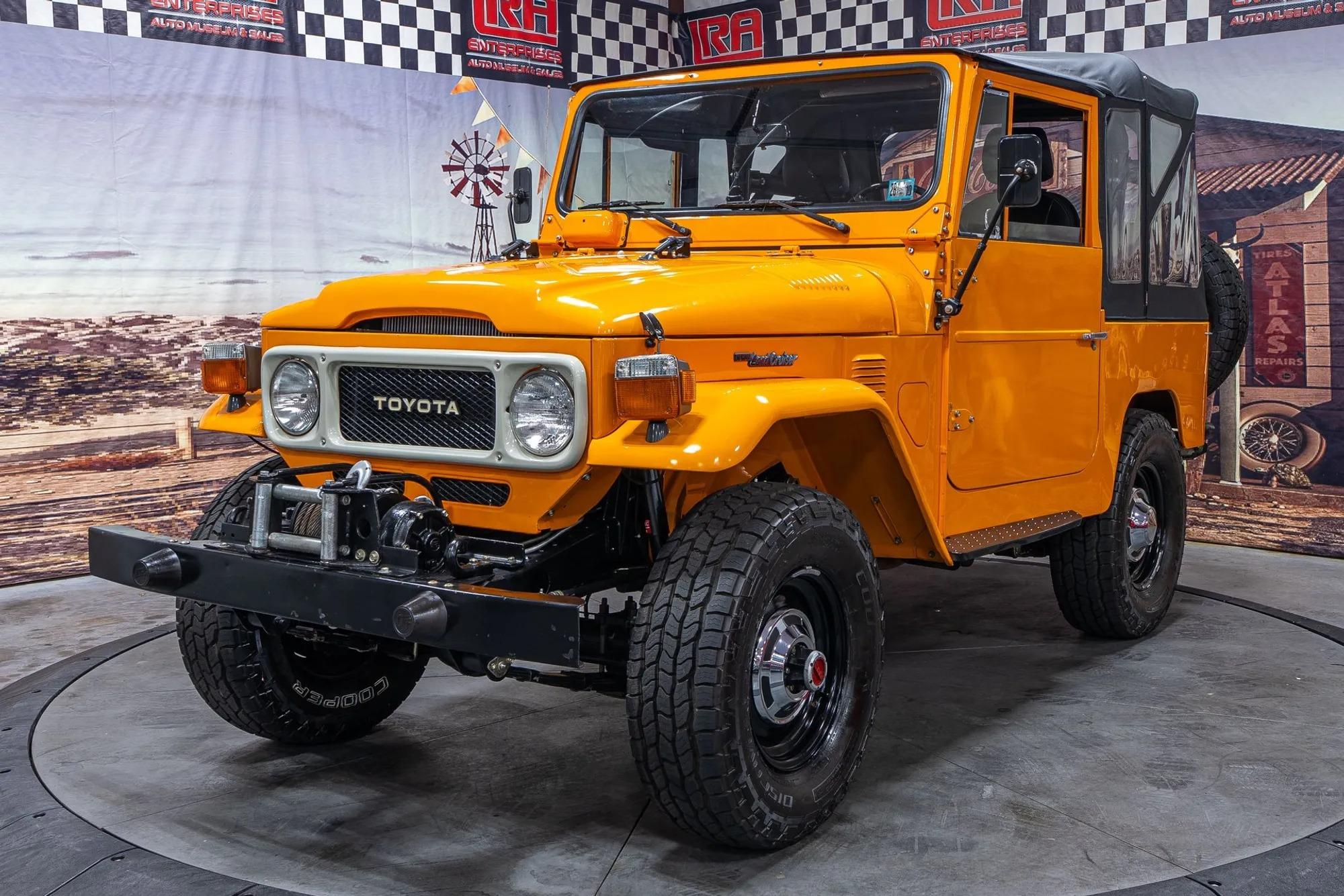 1981 Toyota Land Cruiser FJ40 - 4