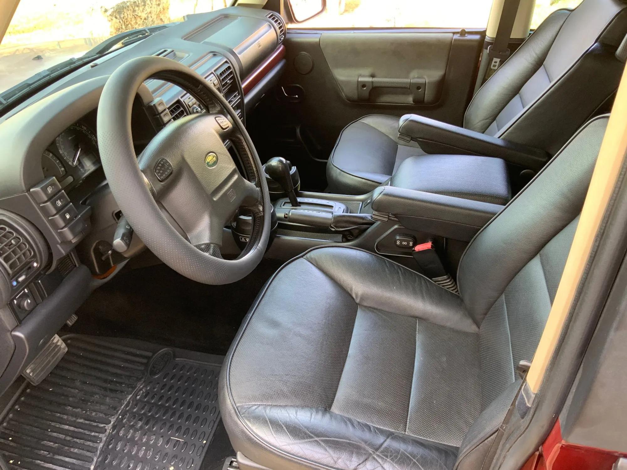 2004 Land Rover Discovery LR3 SE