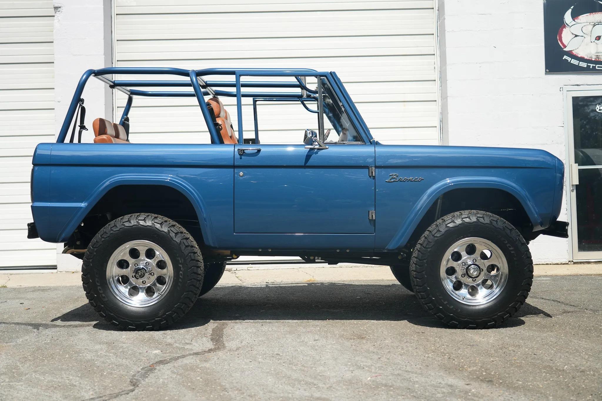 Coyote-Powered 1975 Ford Bronco Restomod - 5
