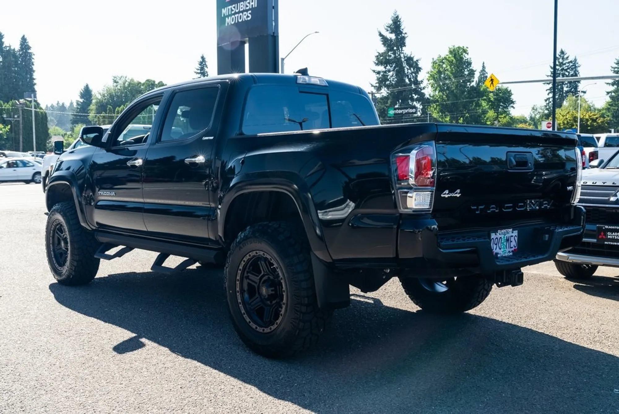 2023 Toyota Tacoma Limited - 4