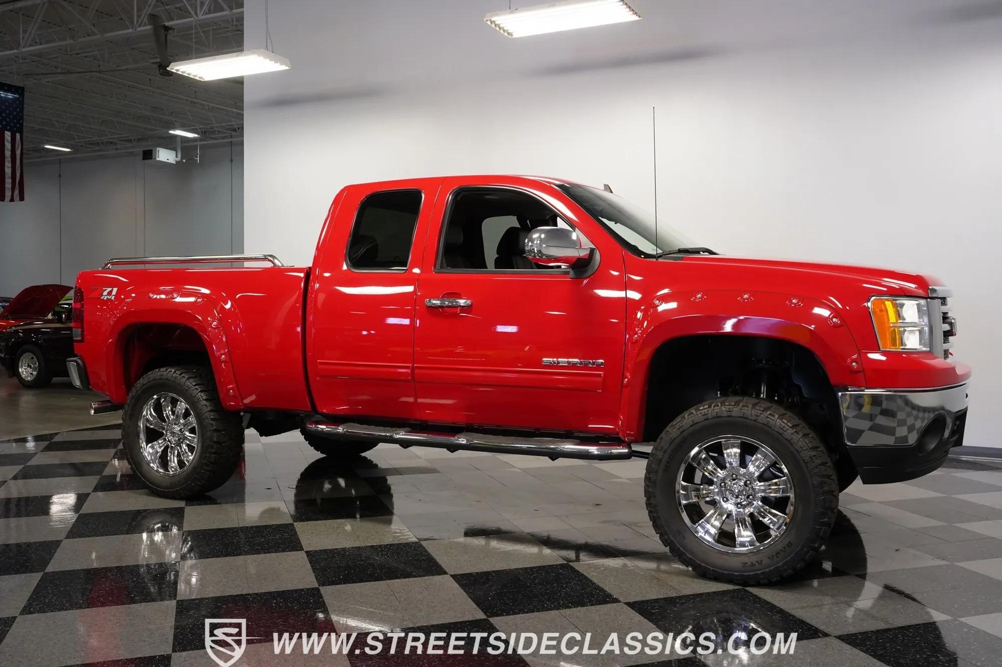 500-Mile 2011 GMC Sierra 1500 Z71 4×4
