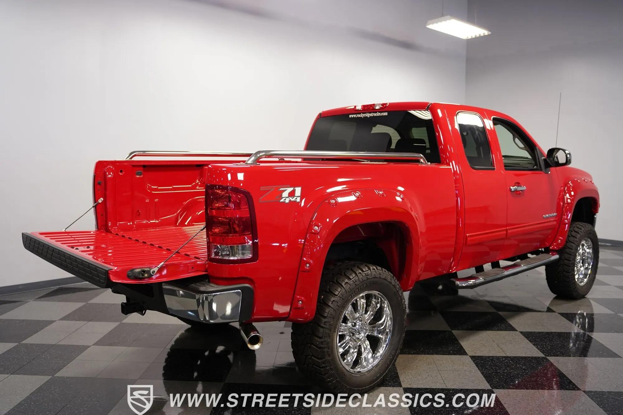 500-Mile 2011 GMC Sierra 1500 Z71 4×4