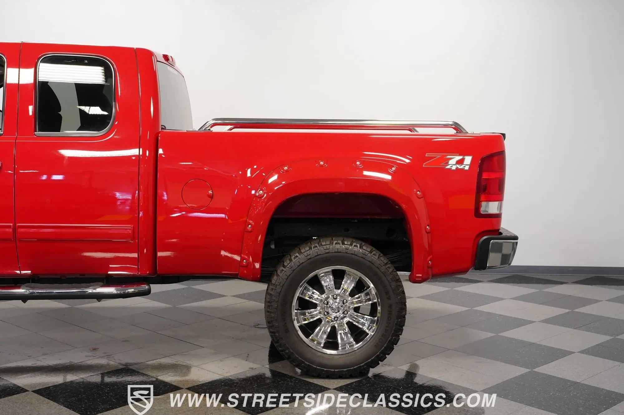 500-Mile 2011 GMC Sierra 1500 Z71 4×4