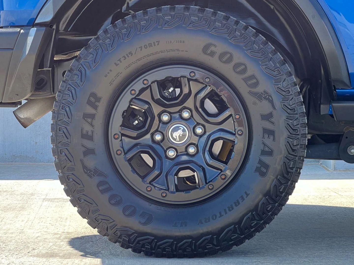 2021 Ford Bronco First Edition Advanced