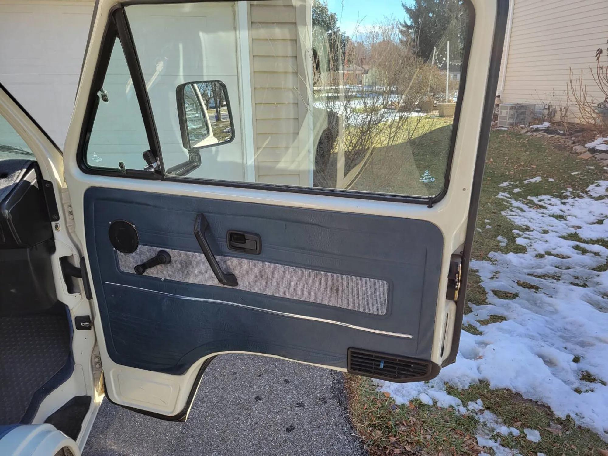 1987 Volkswagen Vanagon Westfalia Weekender