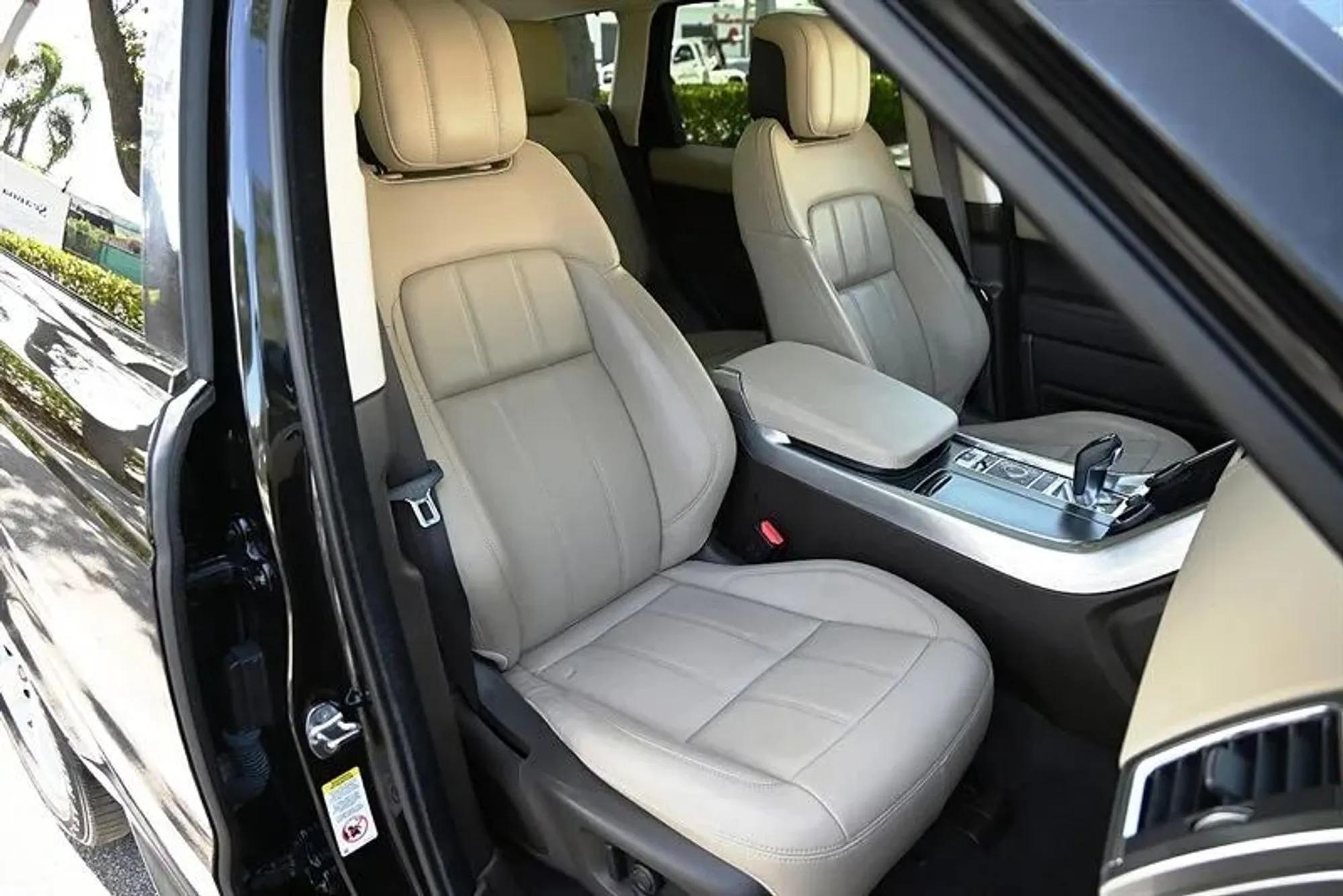 2020 Land Rover Range Rover Sport