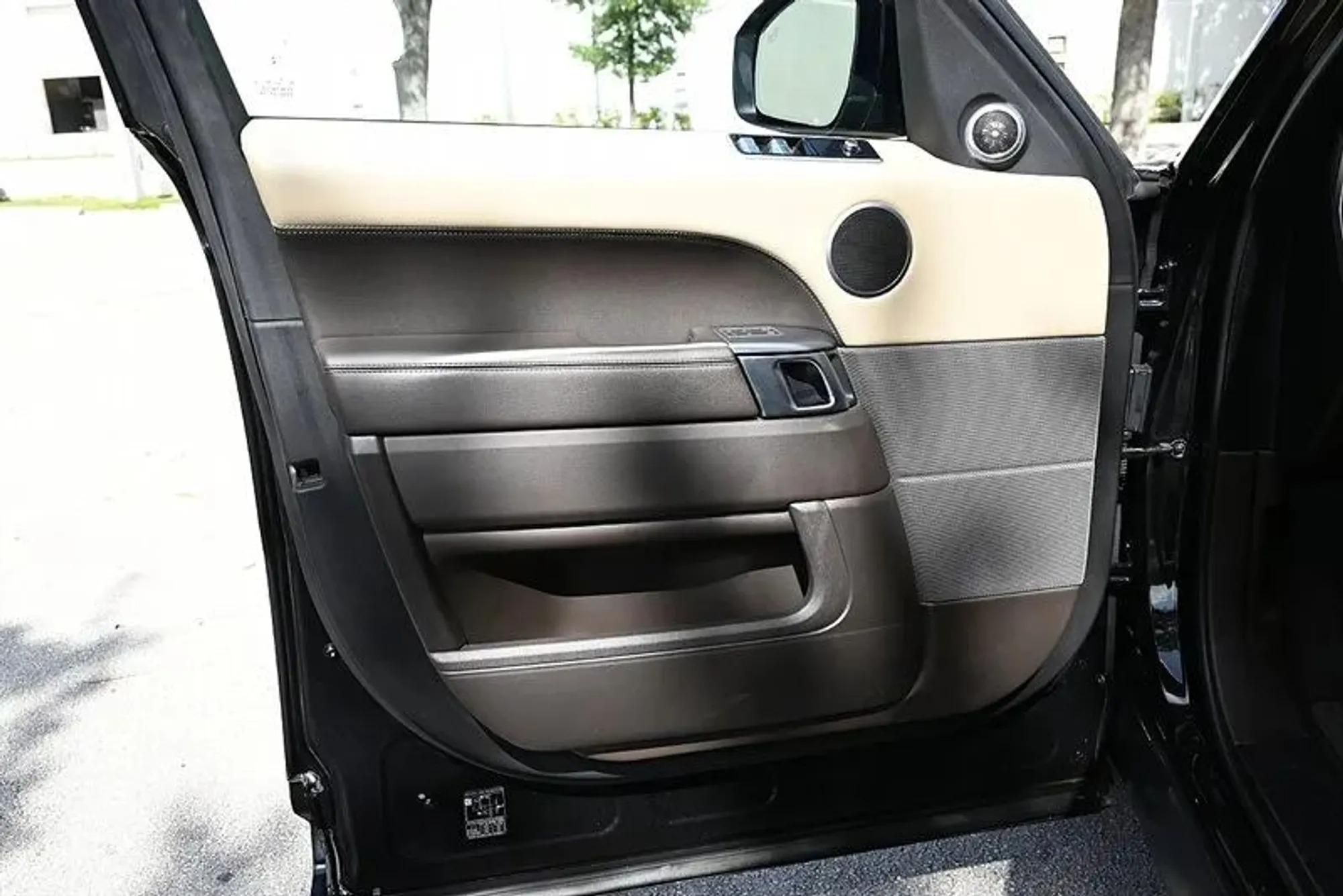 2020 Land Rover Range Rover Sport