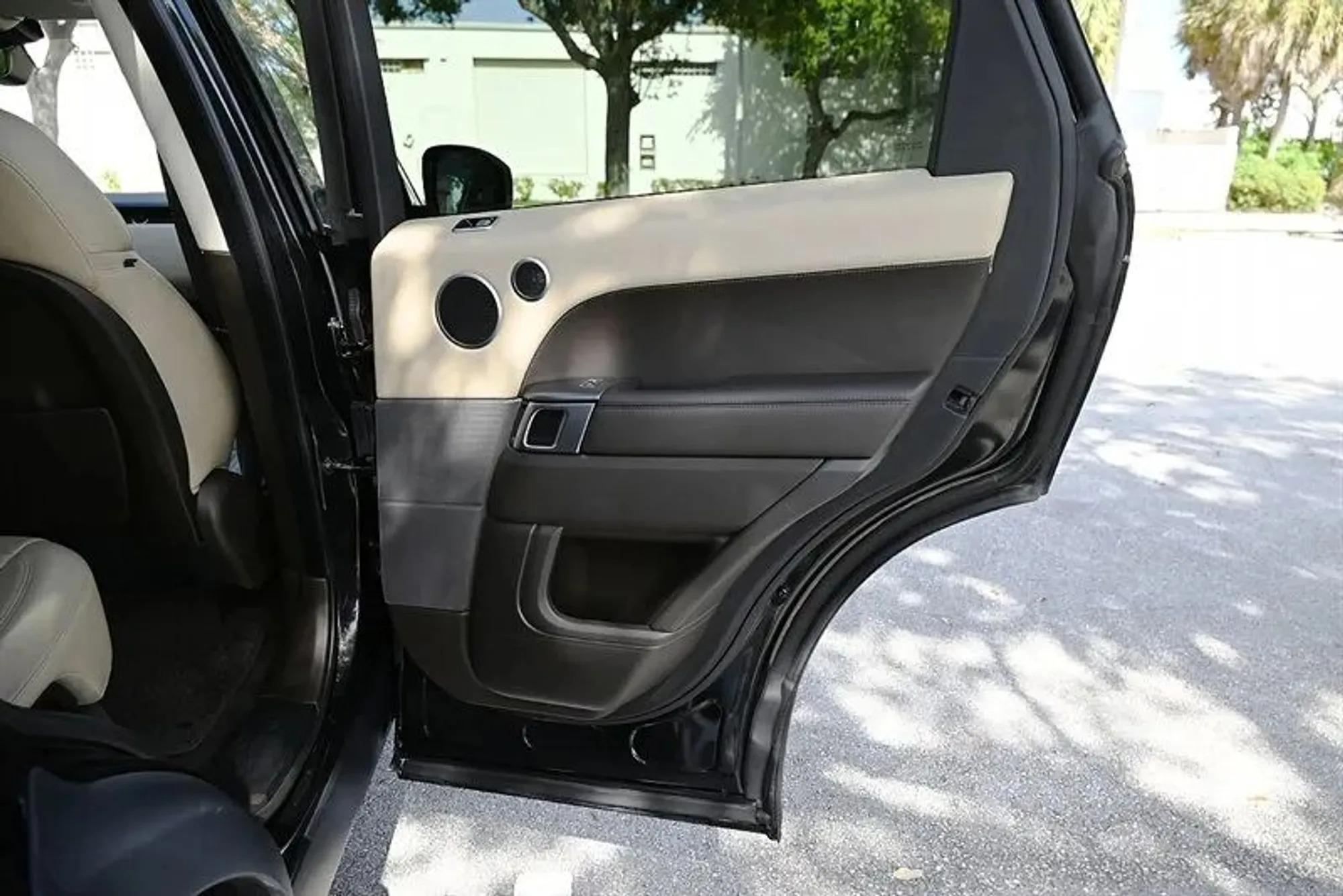 2020 Land Rover Range Rover Sport