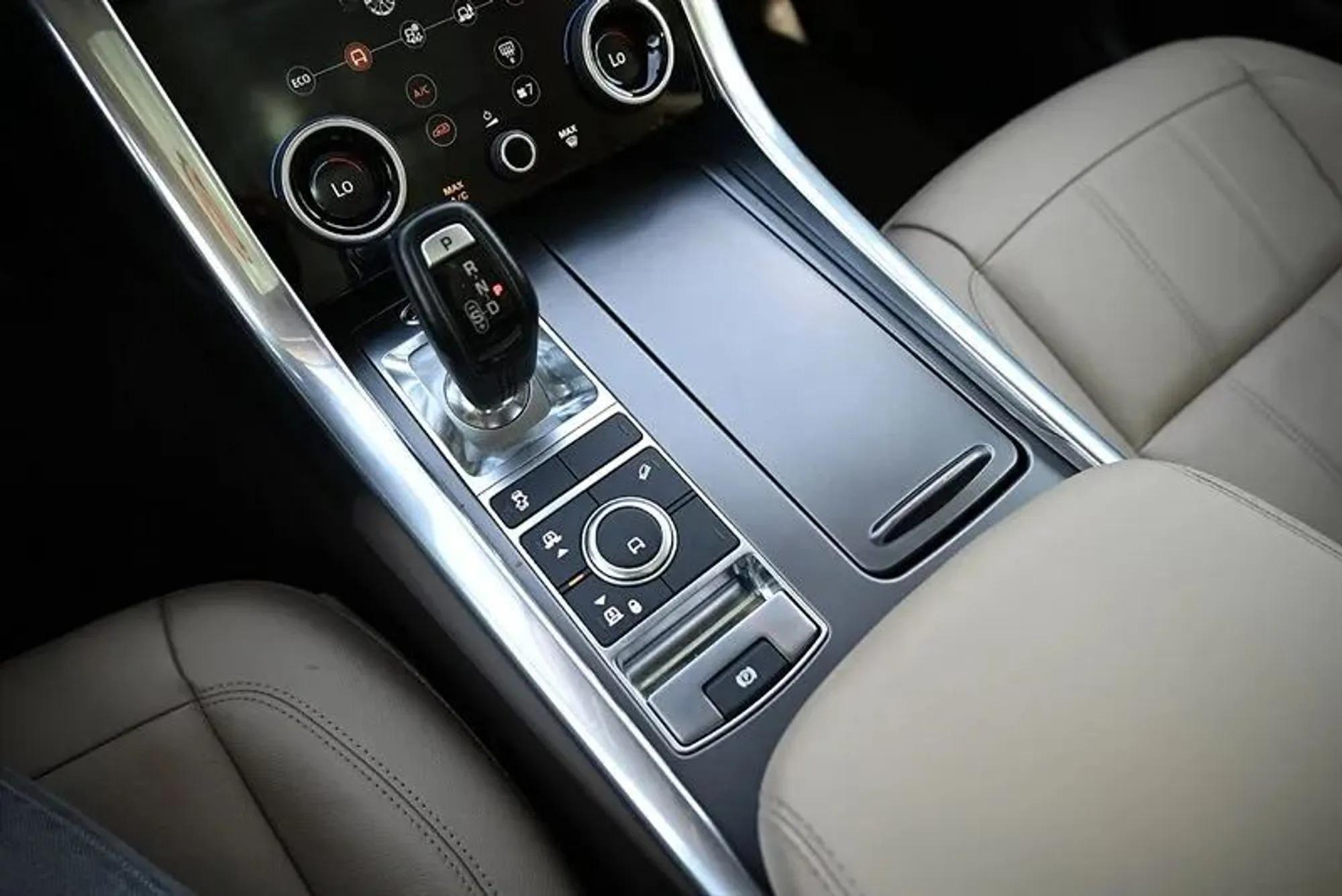 2020 Land Rover Range Rover Sport