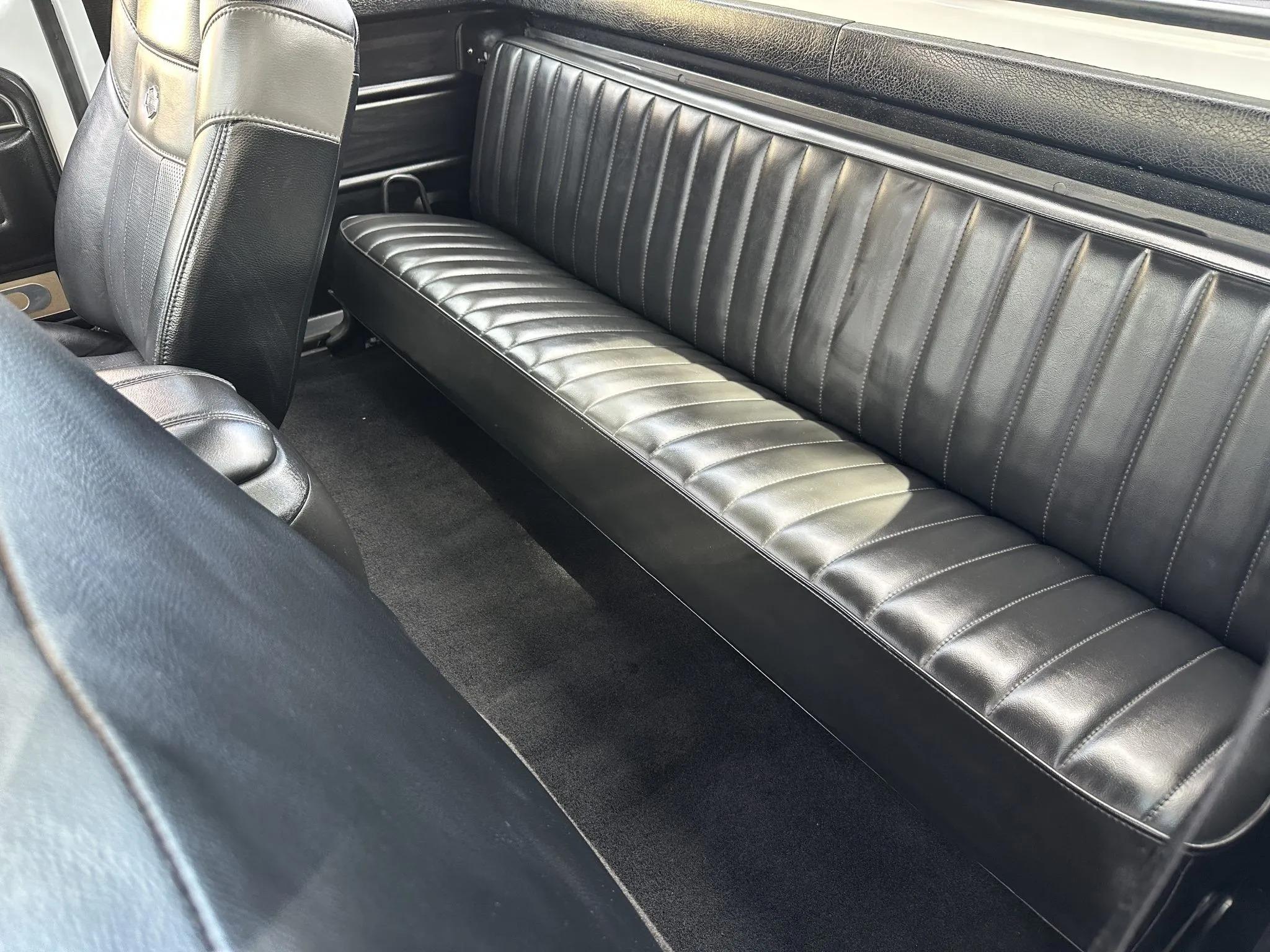 Modified 1975 Ford F-250 SuperCab 4×4