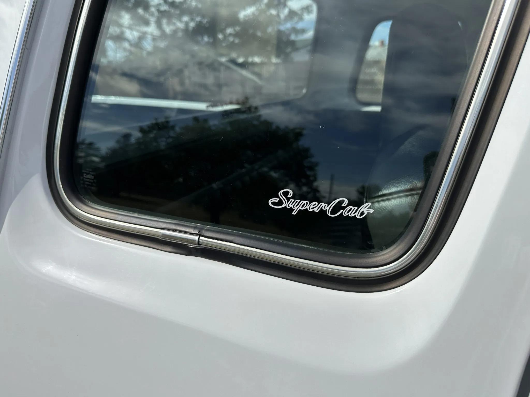 Modified 1975 Ford F-250 SuperCab 4×4