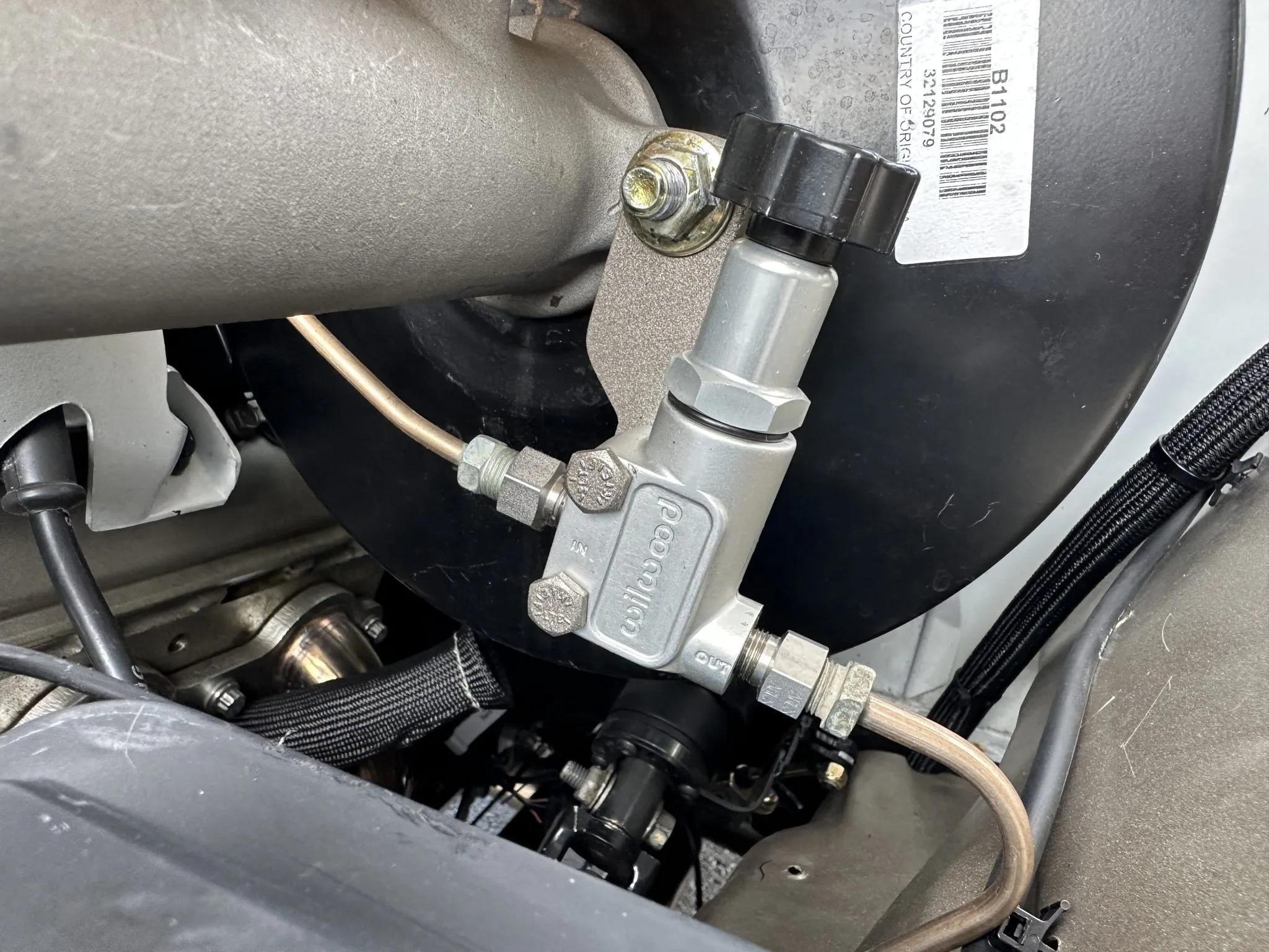 Modified 1975 Ford F-250 SuperCab 4×4