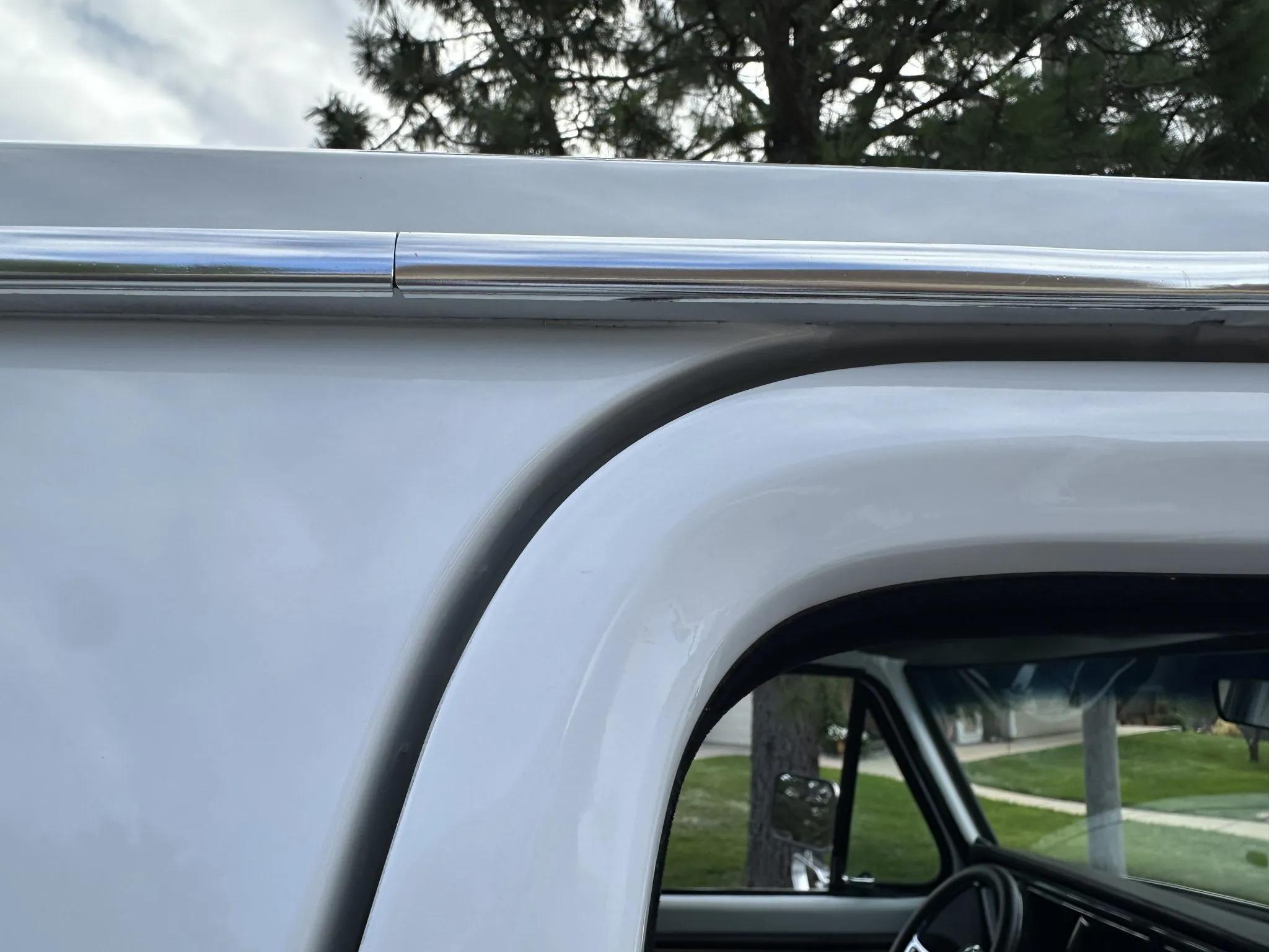 Modified 1975 Ford F-250 SuperCab 4×4