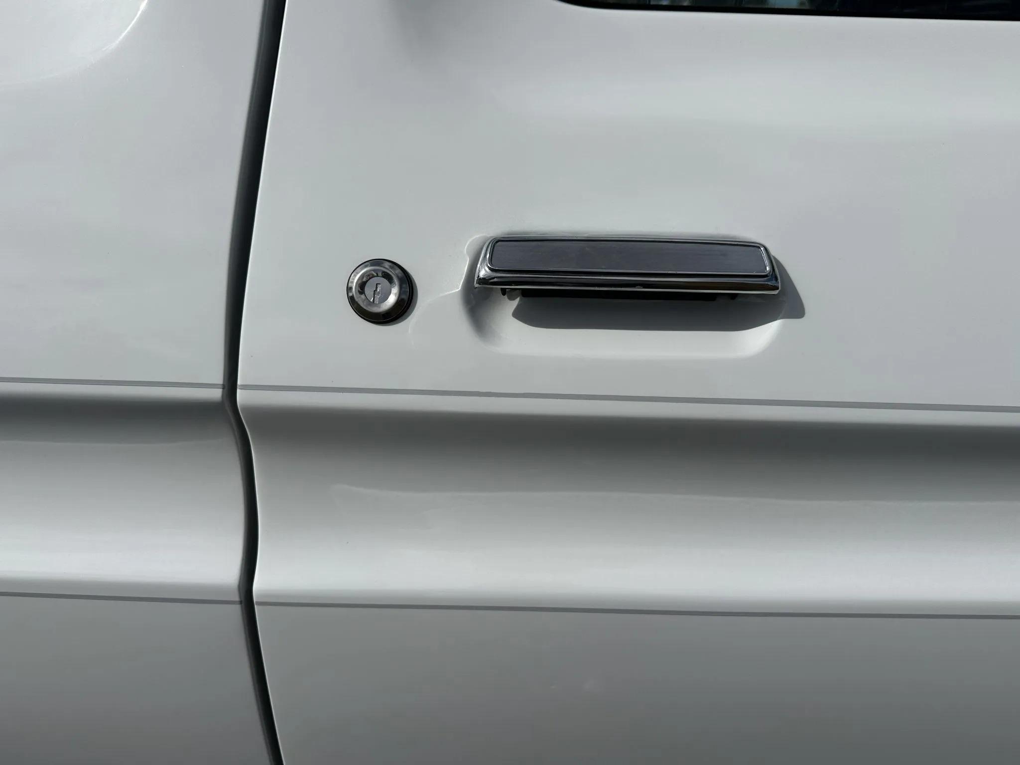 Modified 1975 Ford F-250 SuperCab 4×4