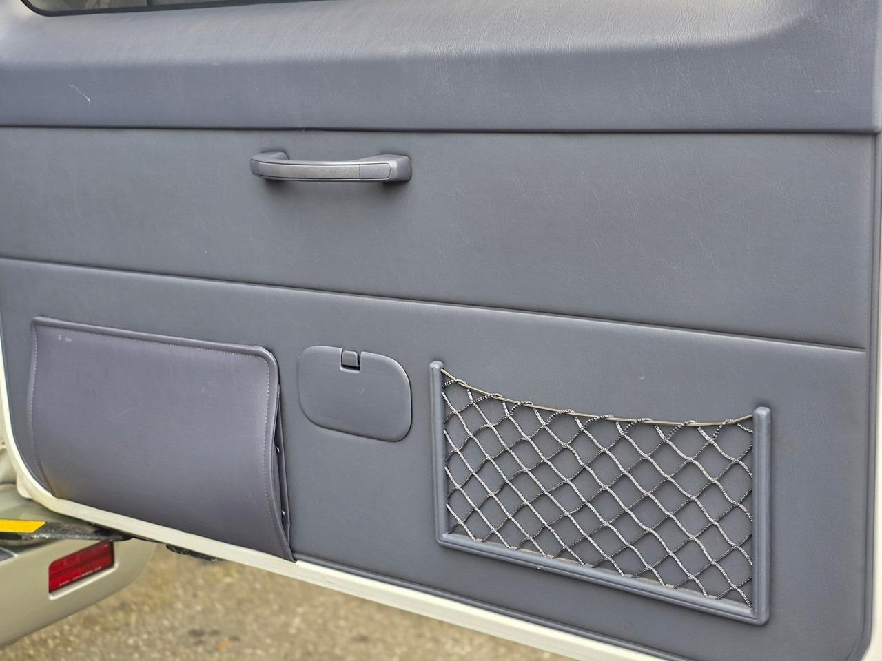 2000 Toyota Land Cruiser Prado TX Limited