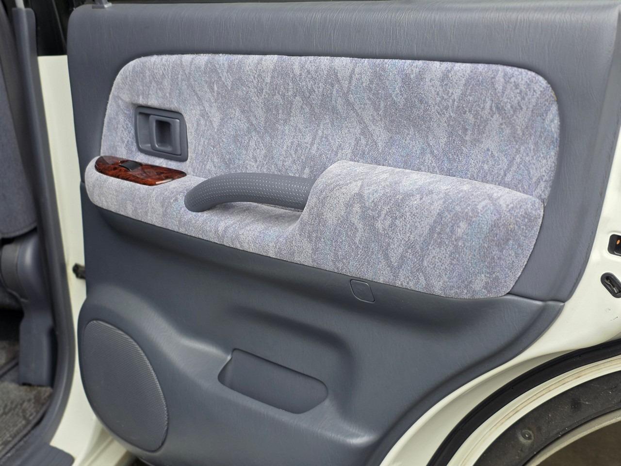 2000 Toyota Land Cruiser Prado TX Limited