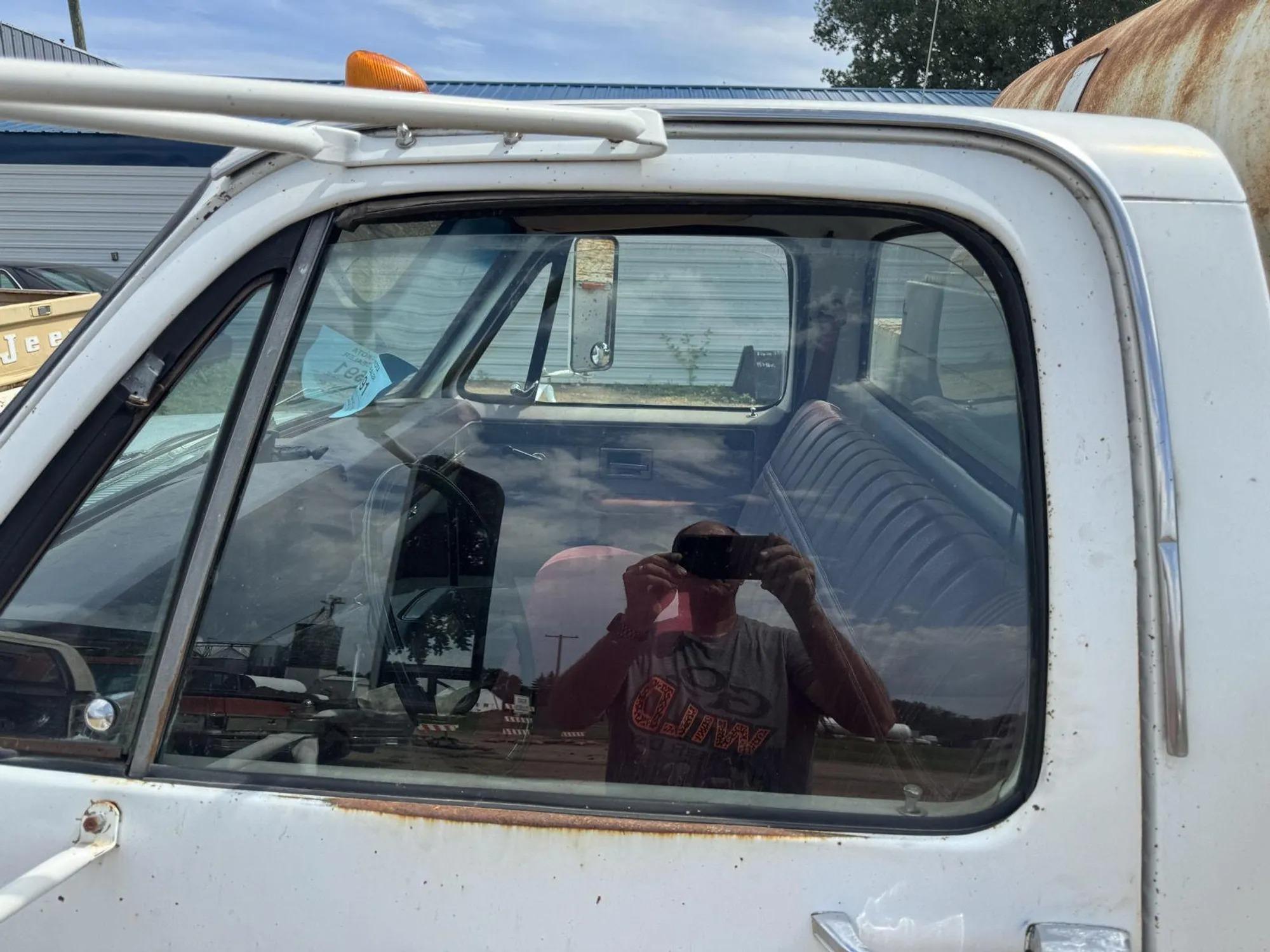 1982 Chevrolet C30 Pickup