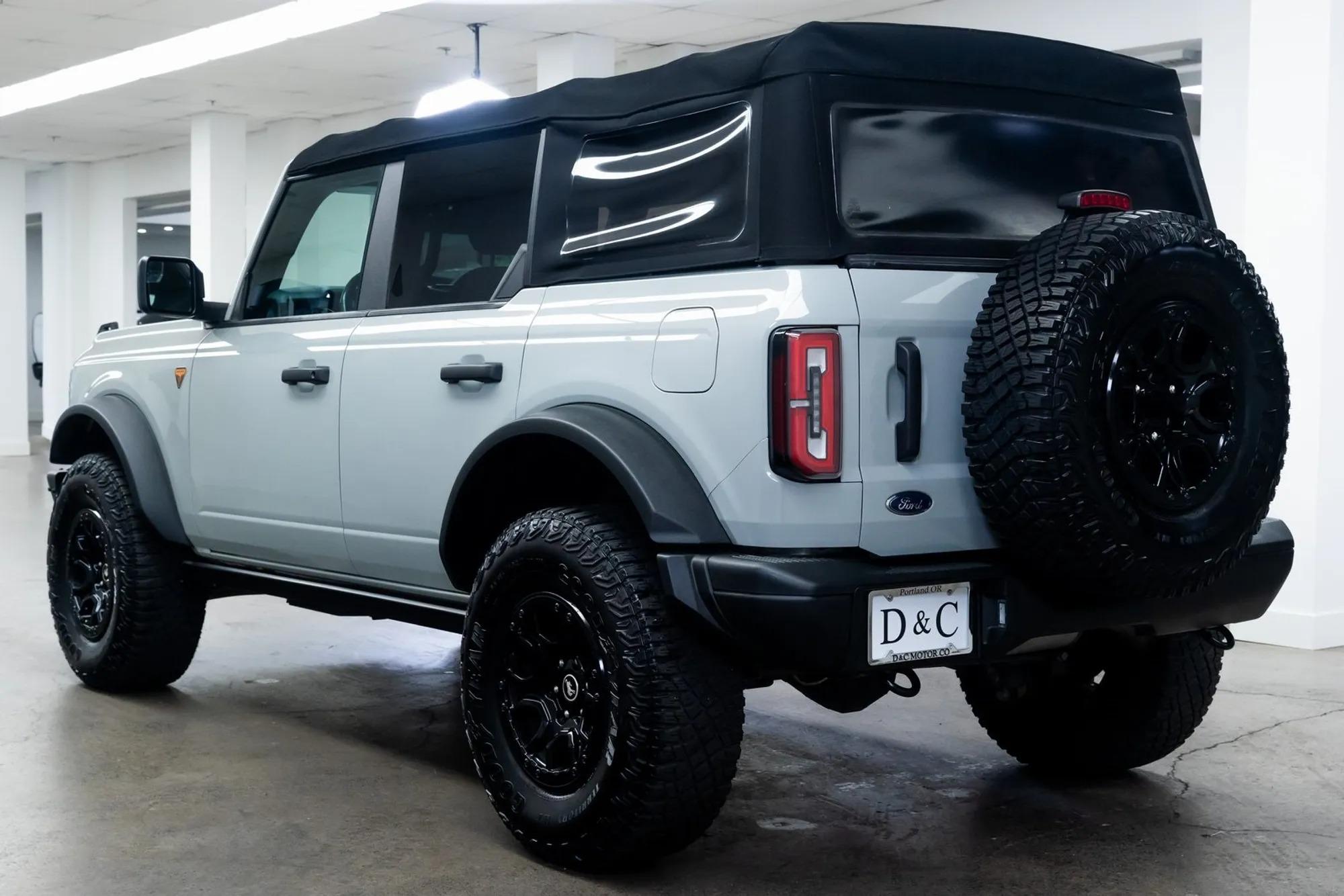 2021 Ford Bronco Badlands Sasquatch - 2