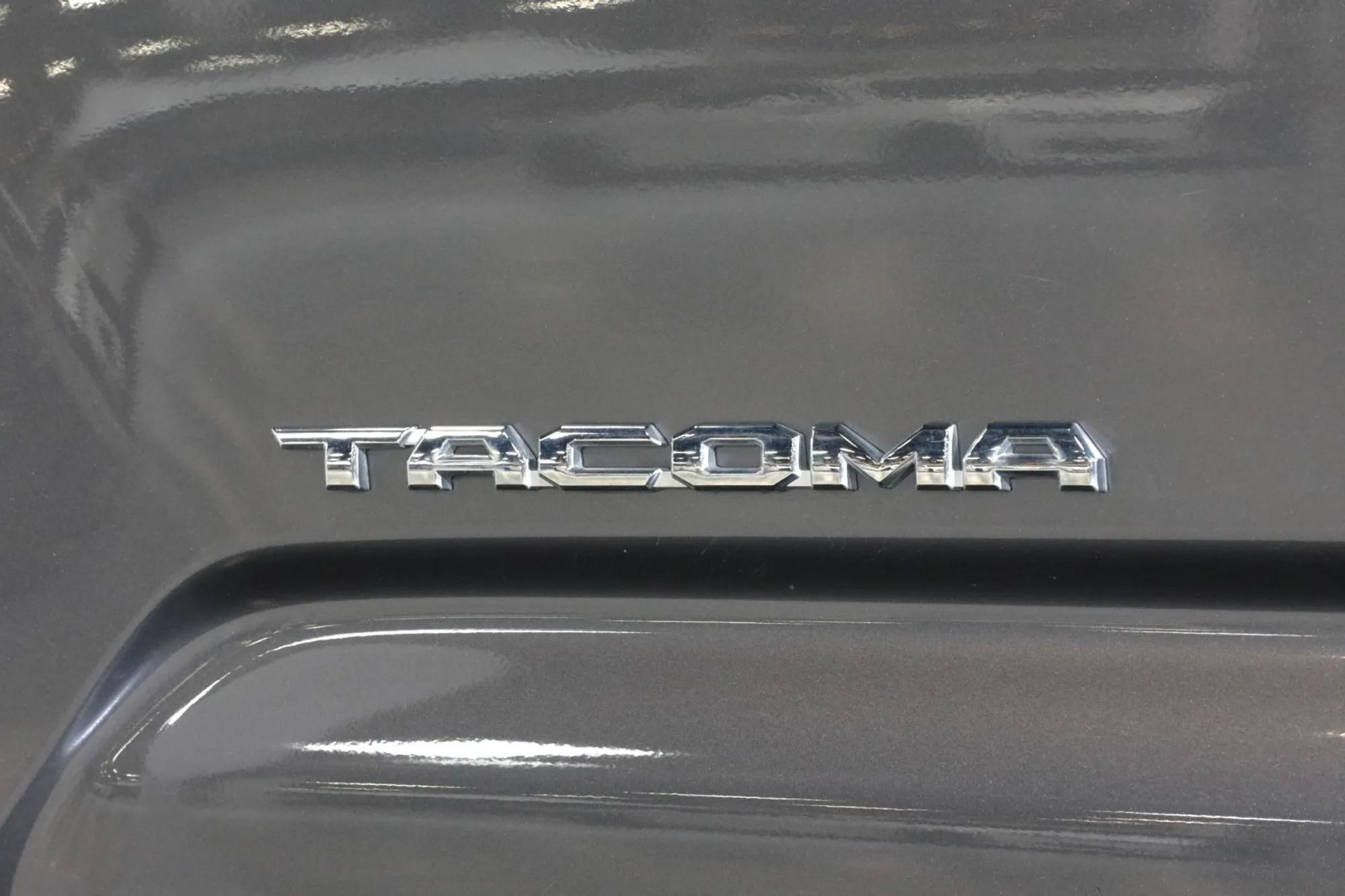 2021 Toyota Tacoma TRD Sport