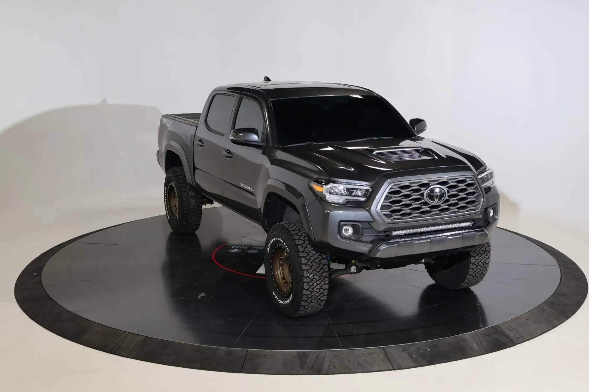 2021 Toyota Tacoma TRD Sport