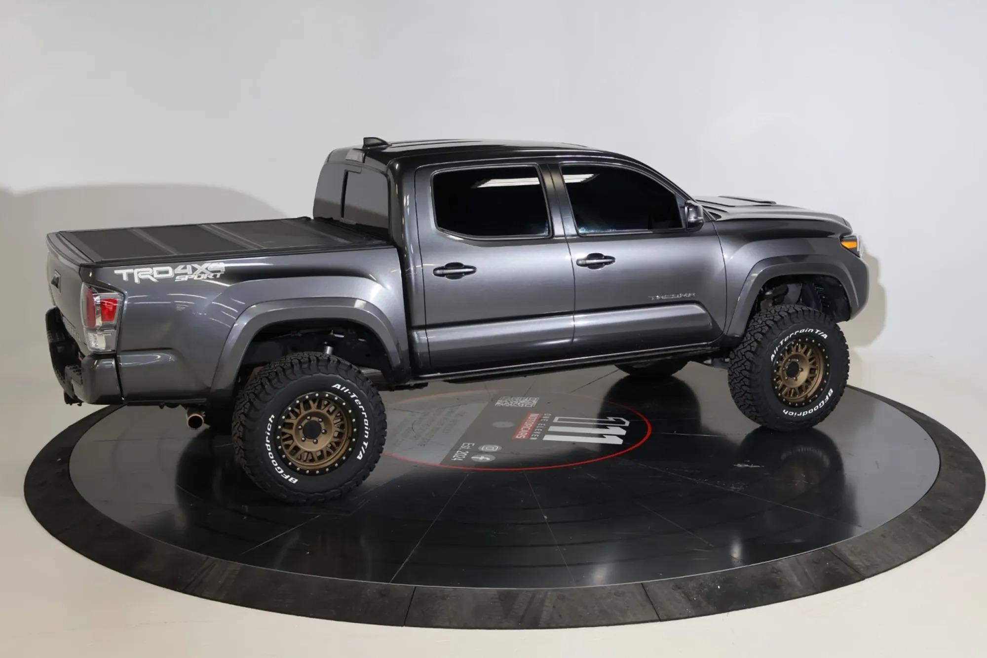 2021 Toyota Tacoma TRD Sport