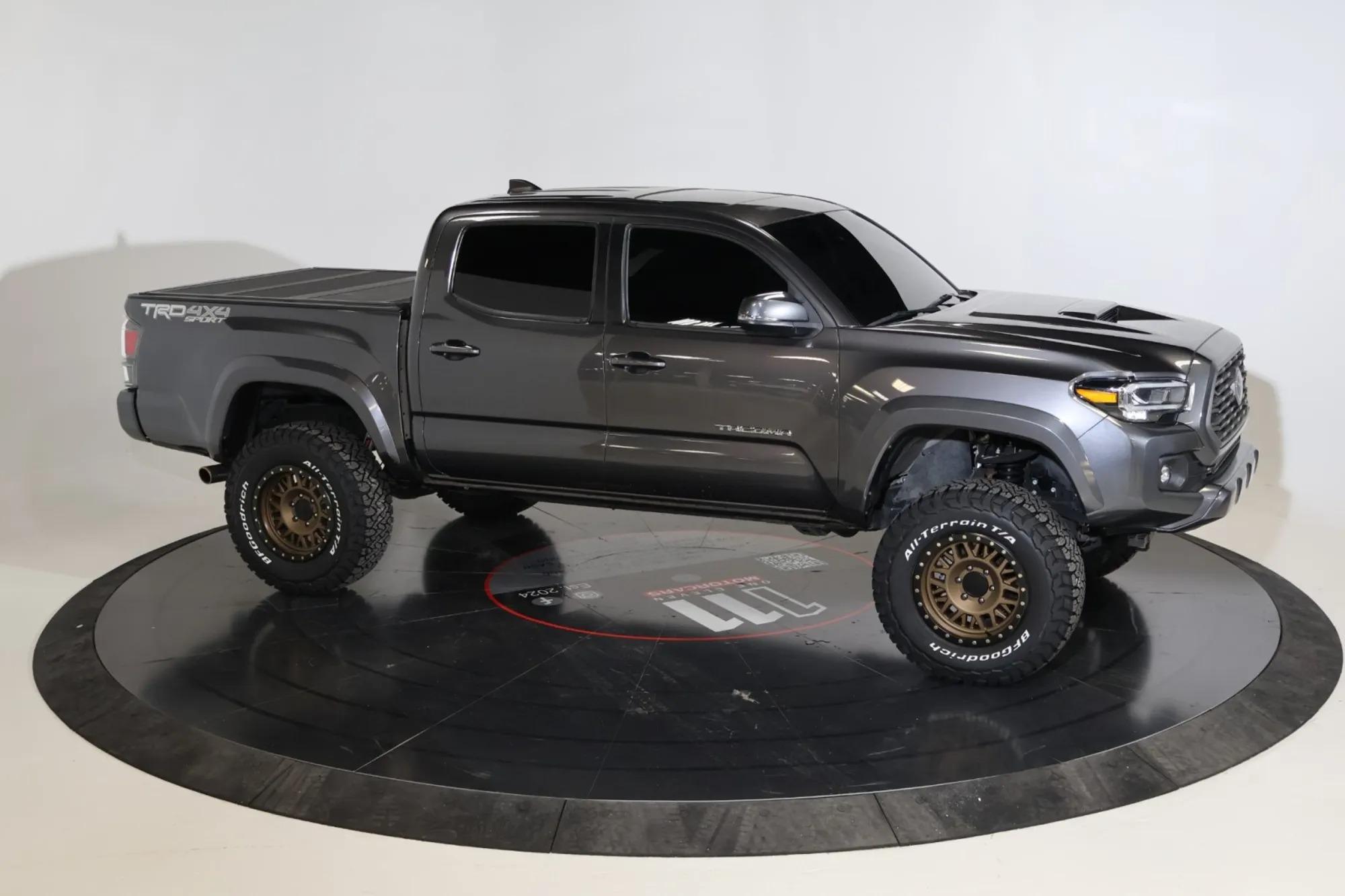 2021 Toyota Tacoma TRD Sport