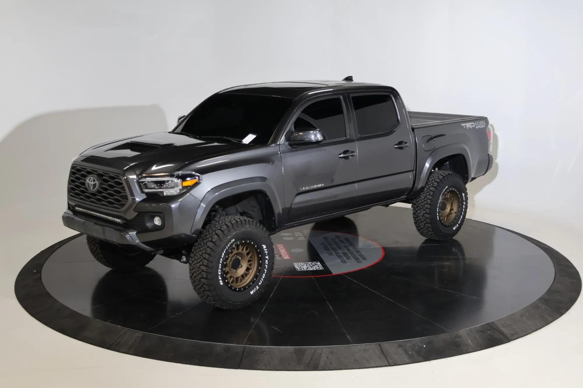  Toyota Tacoma