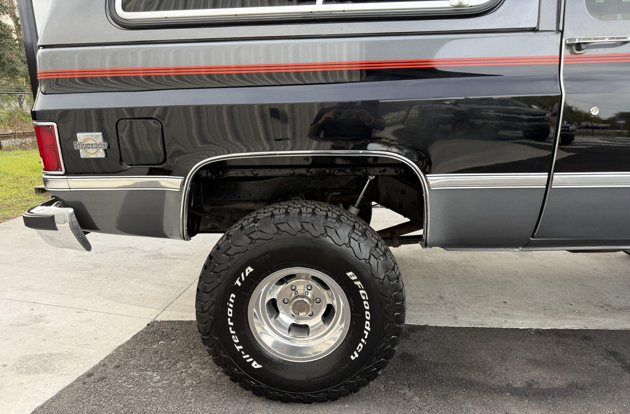 1987 Chevrolet K-5 Blazer Silverado