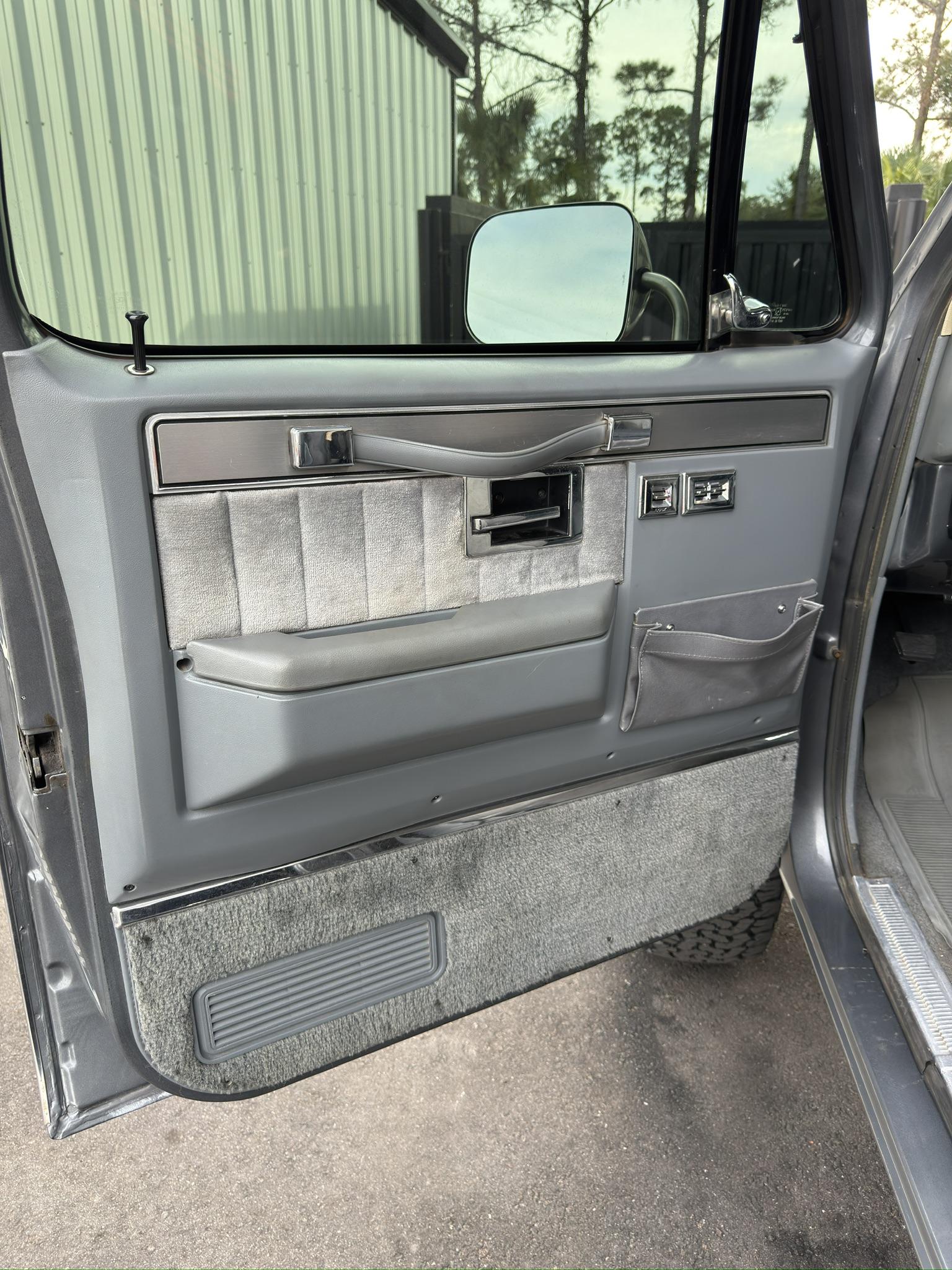 1987 Chevrolet K-5 Blazer Silverado