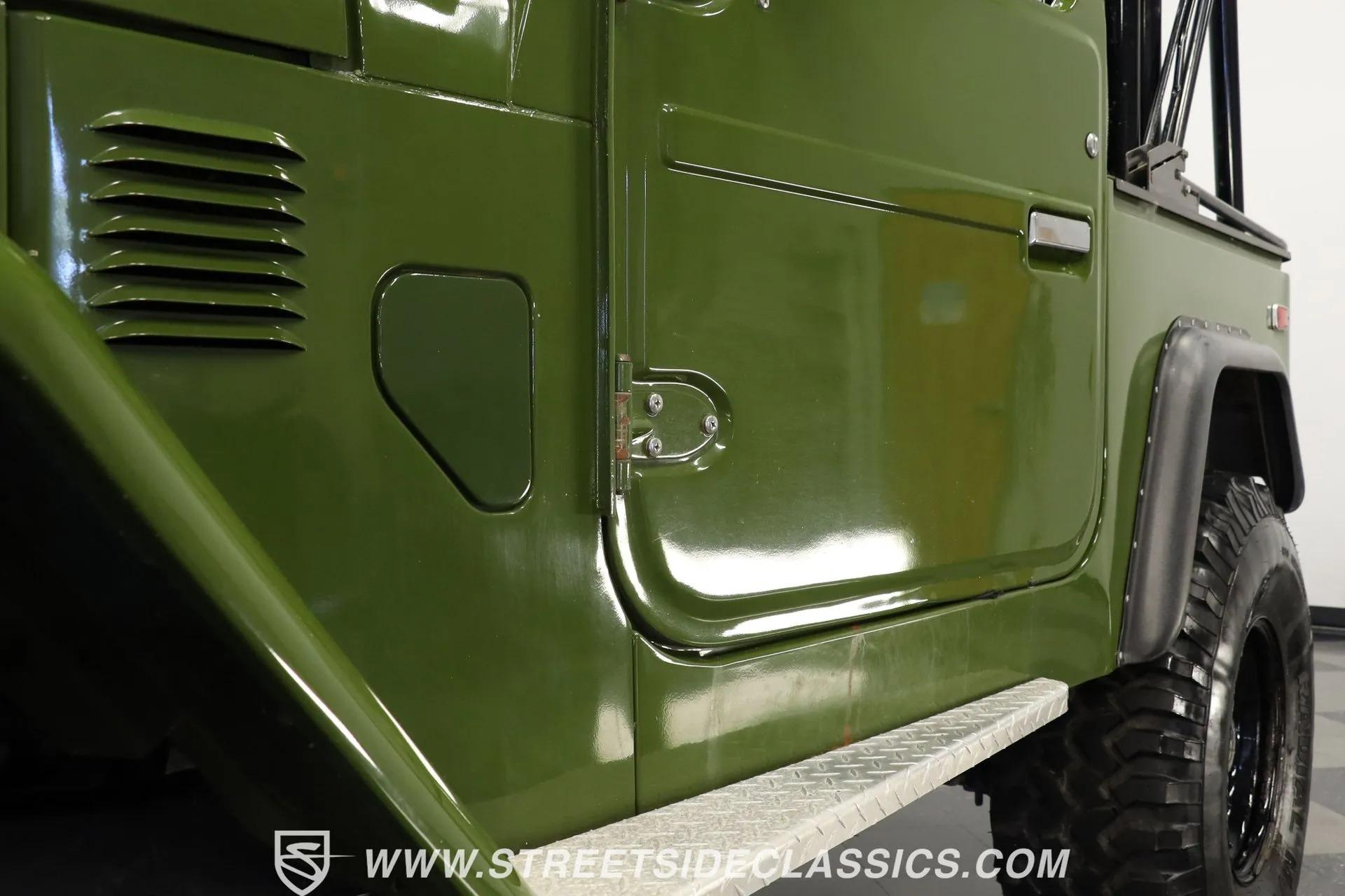 1975 Toyota Land Cruiser FJ40 Restomod