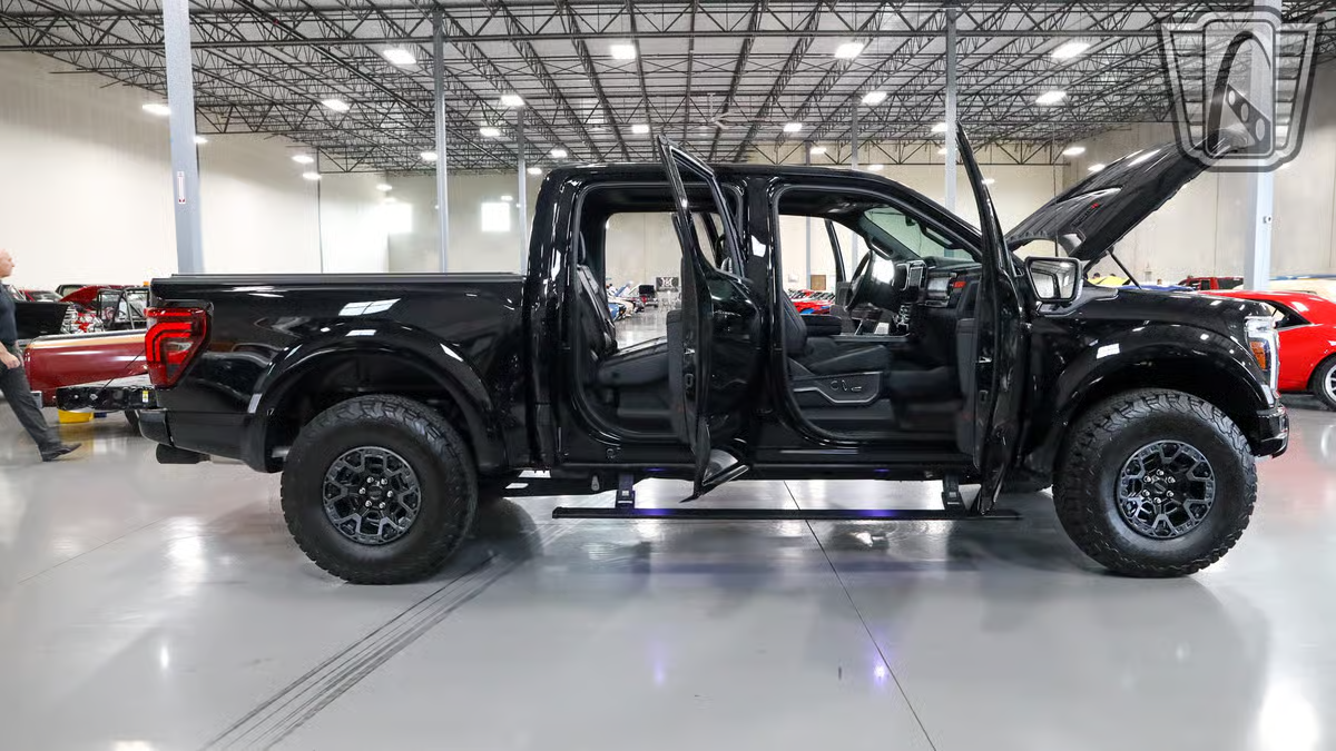 2024 Ford F-150 Raptor R