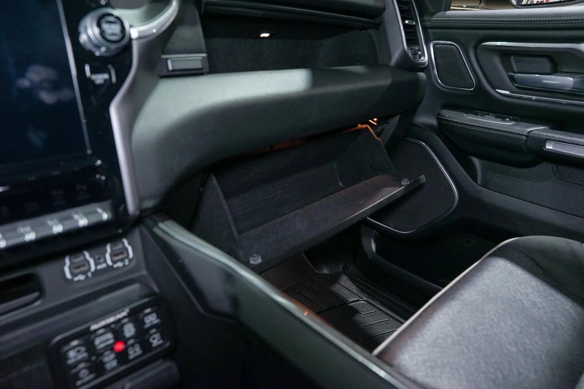 2021 Dodge Ram 1500 Laramie "Hell Horn"