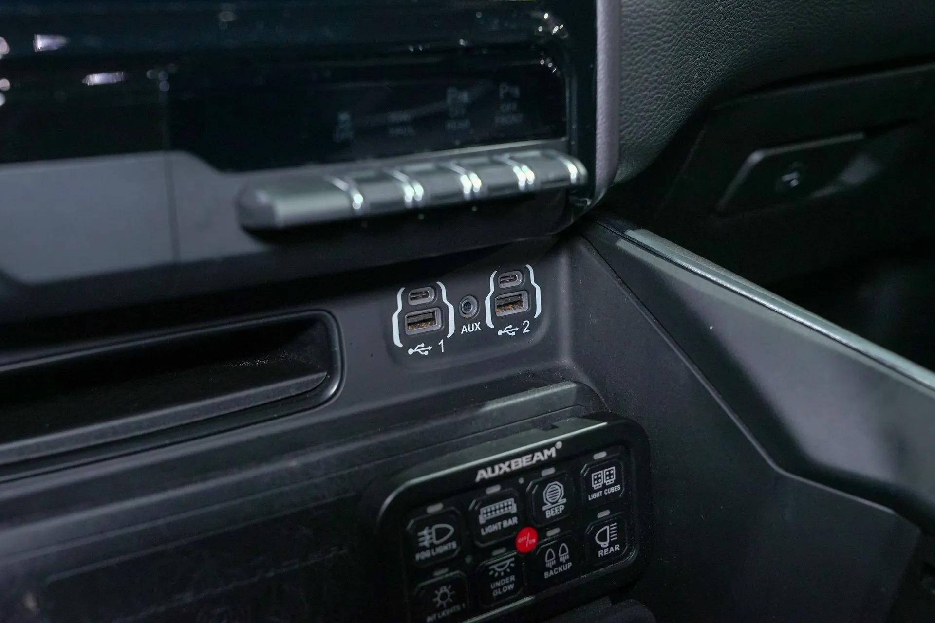 2021 Dodge Ram 1500 Laramie "Hell Horn"