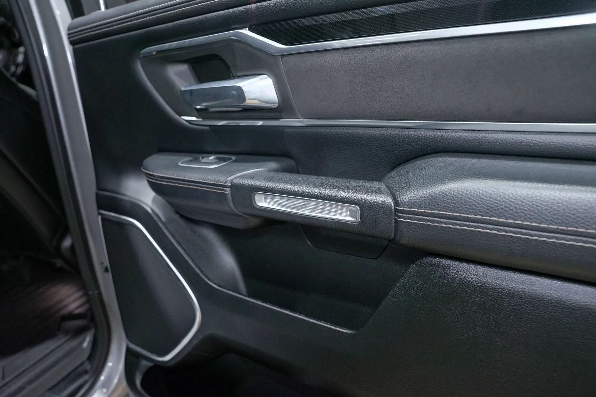 2021 Dodge Ram 1500 Laramie "Hell Horn"