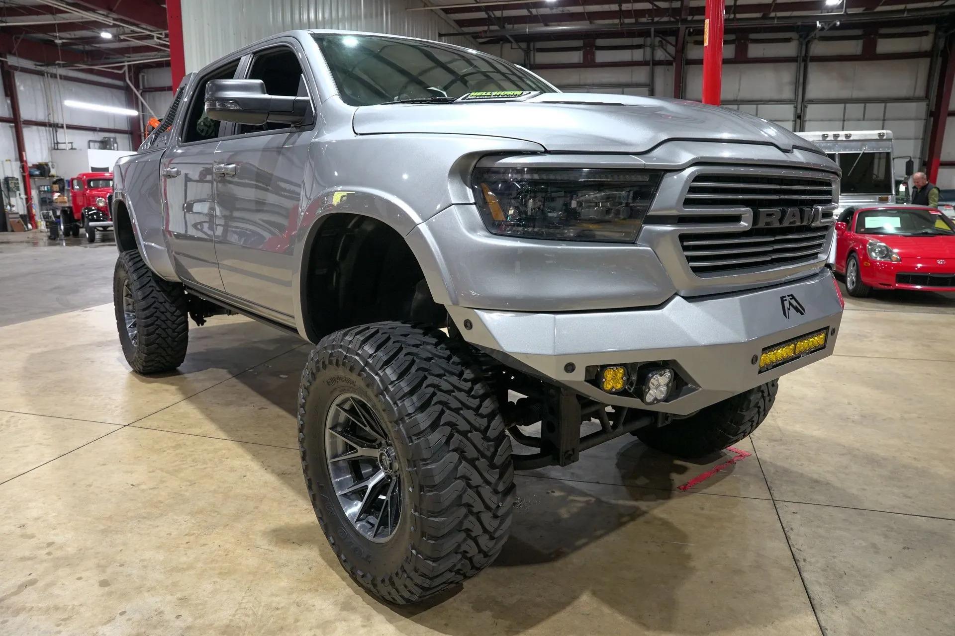 2021 Dodge Ram 1500 Laramie "Hell Horn"