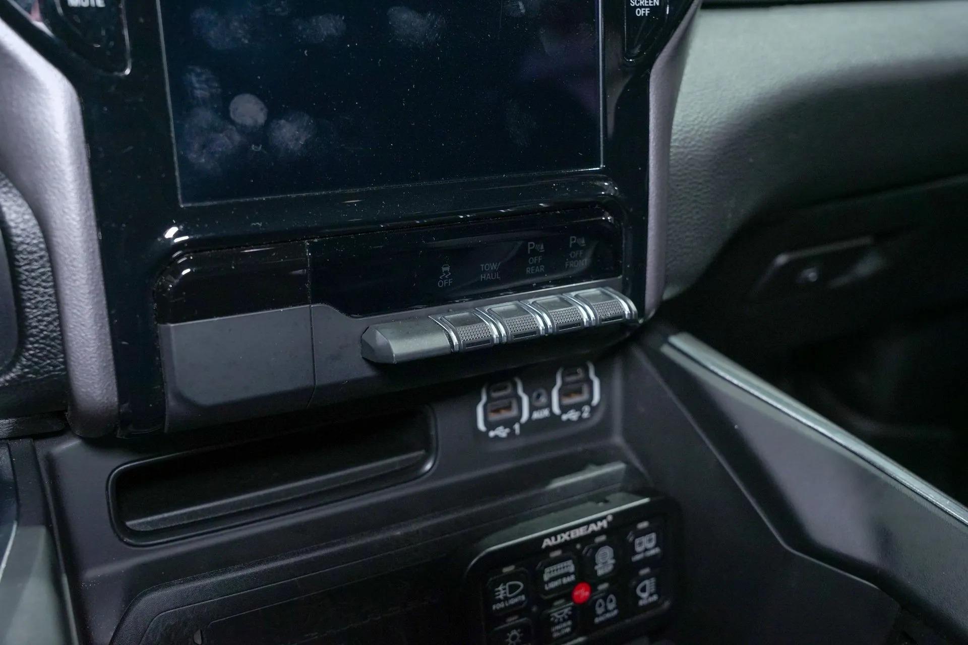 2021 Dodge Ram 1500 Laramie "Hell Horn"