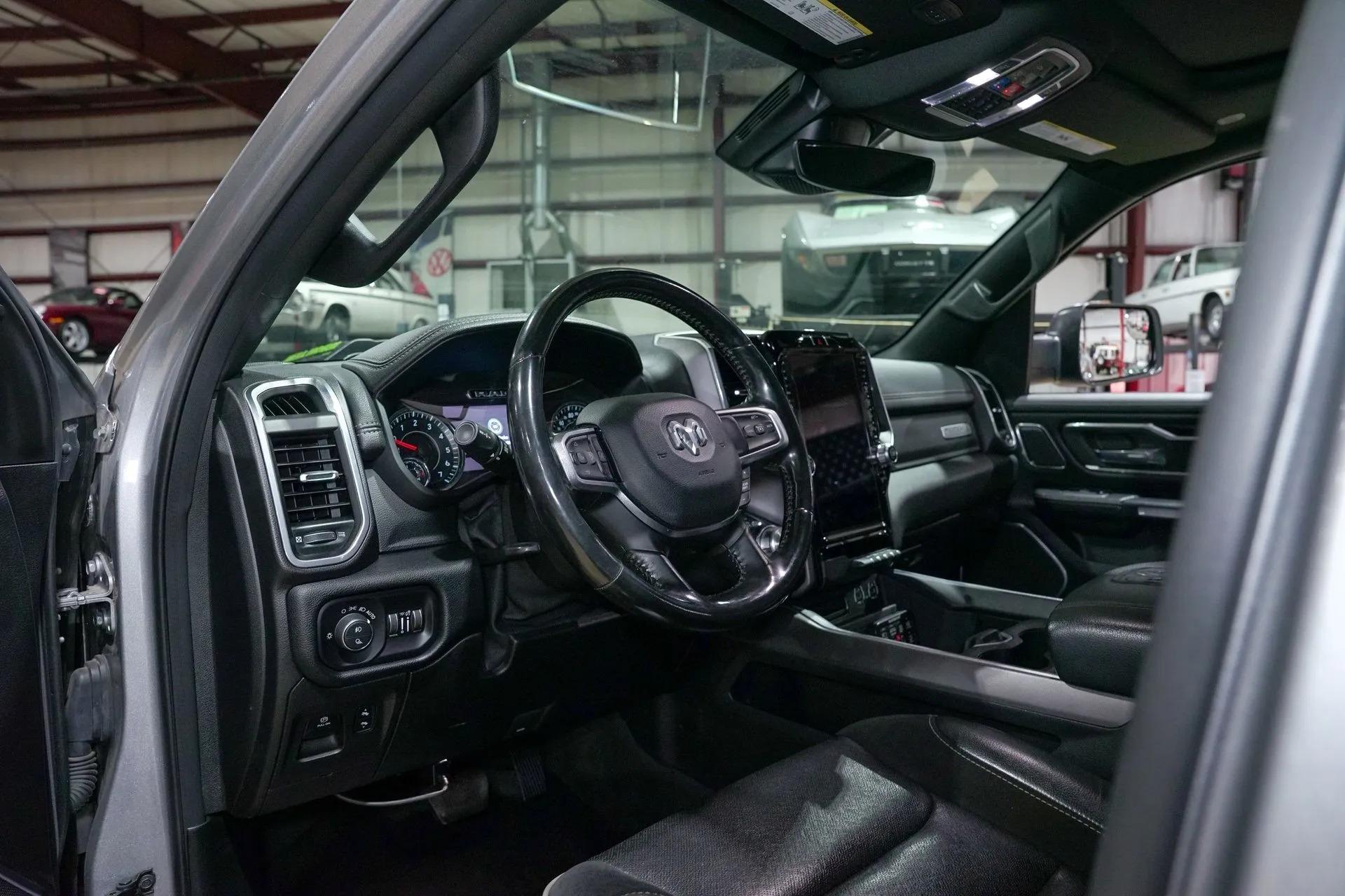 2021 Dodge Ram 1500 Laramie "Hell Horn"