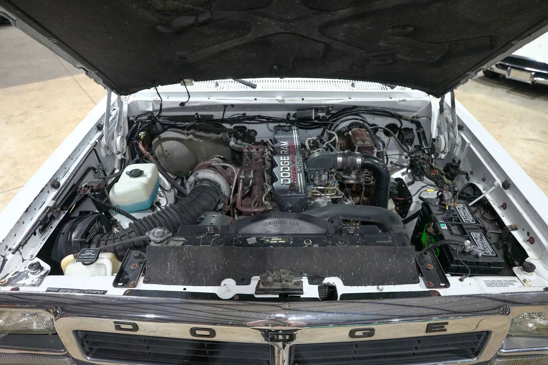 1992 Dodge Ram W250 LE