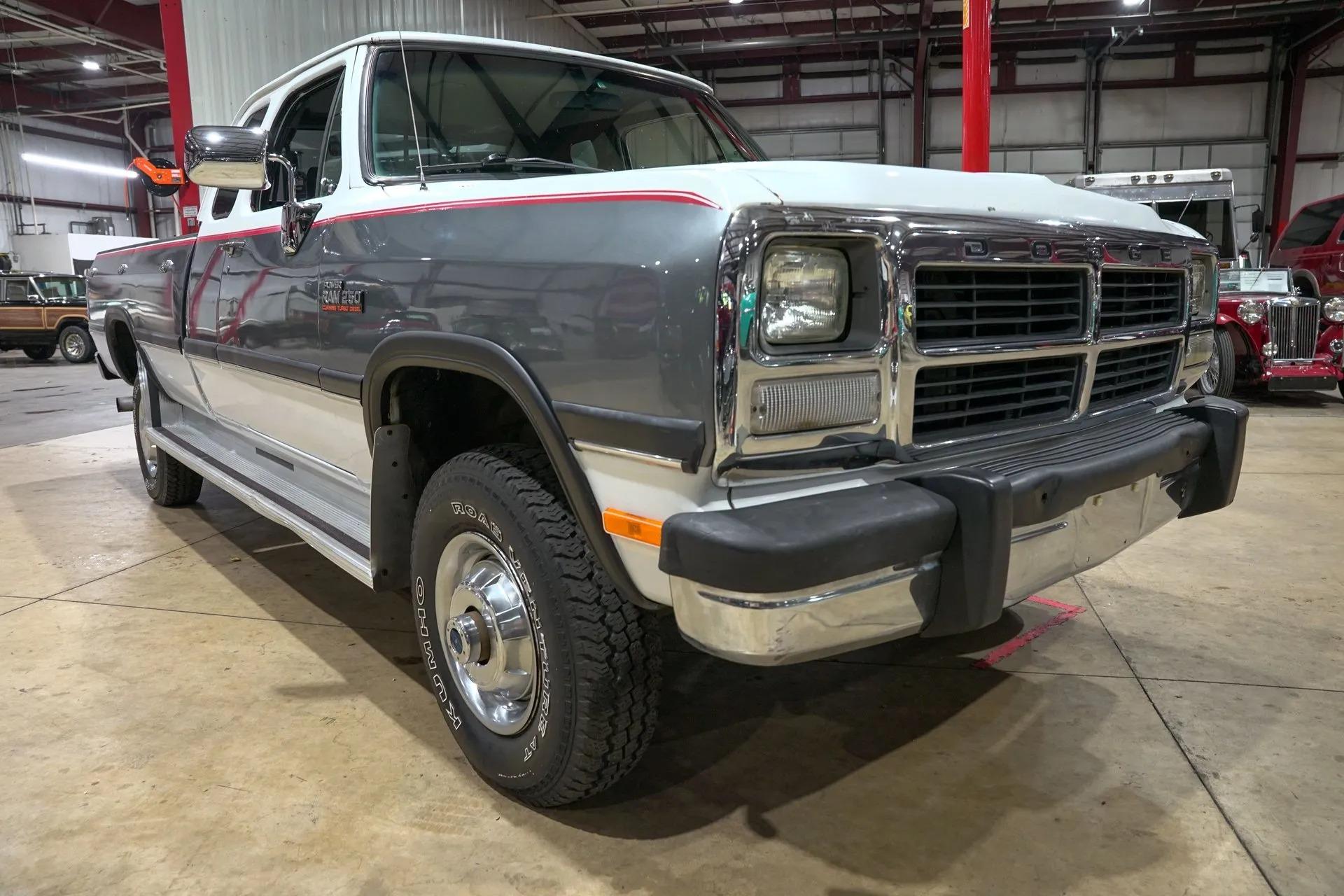 1992 Dodge Ram W250 LE
