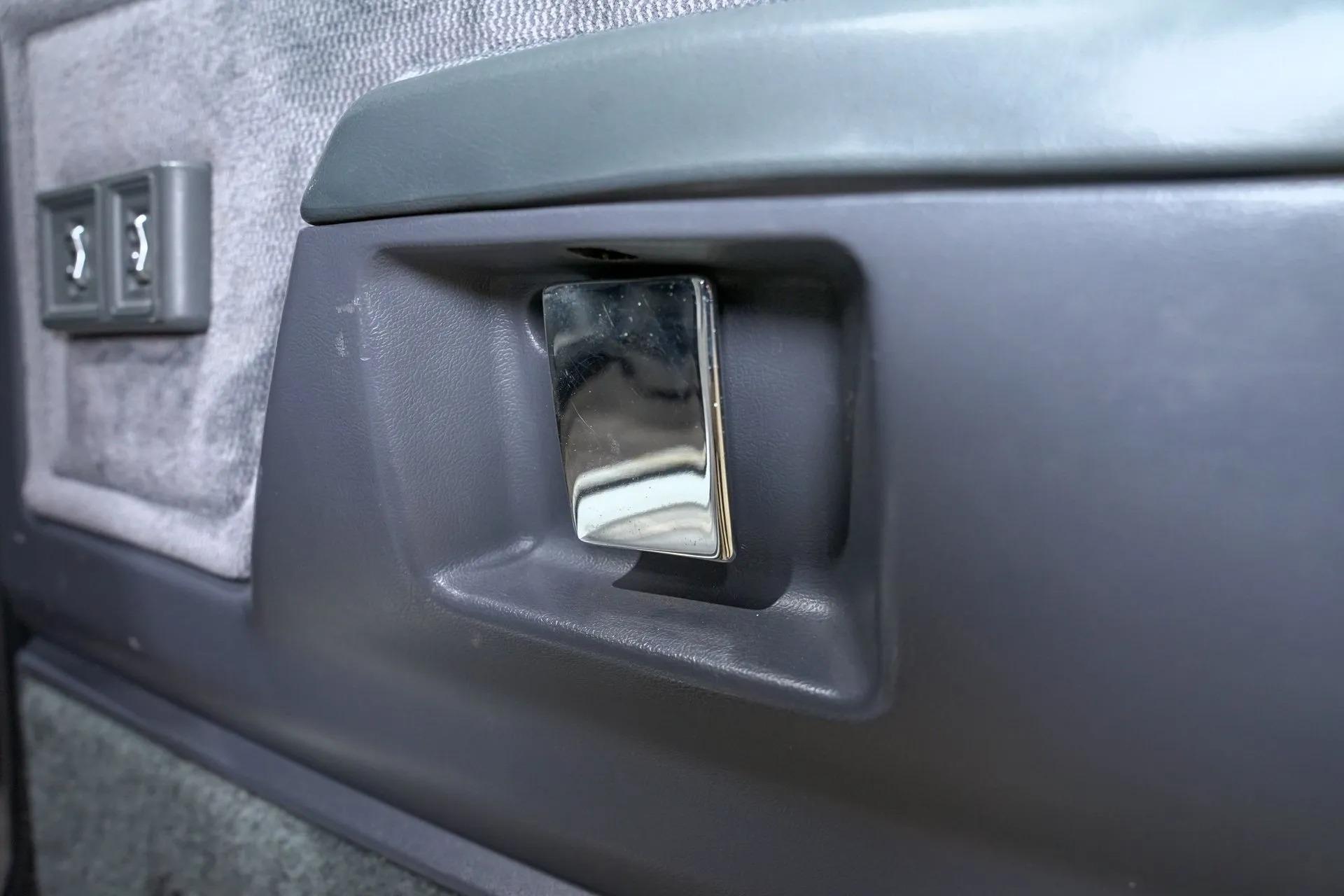 1992 Dodge Ram W250 LE