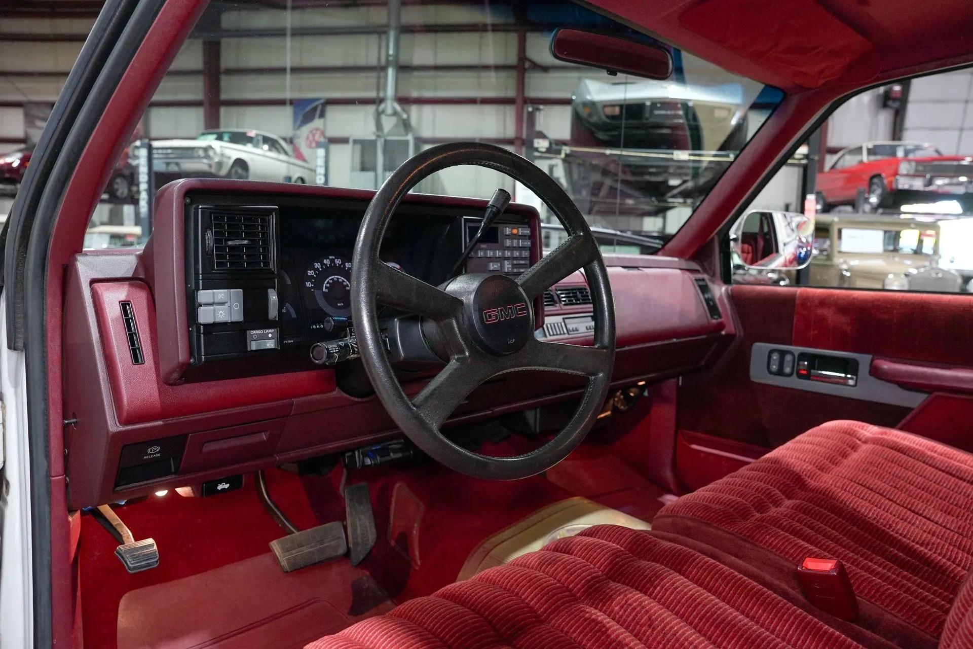 1990 GMC Sierra 1500 SLE - 4