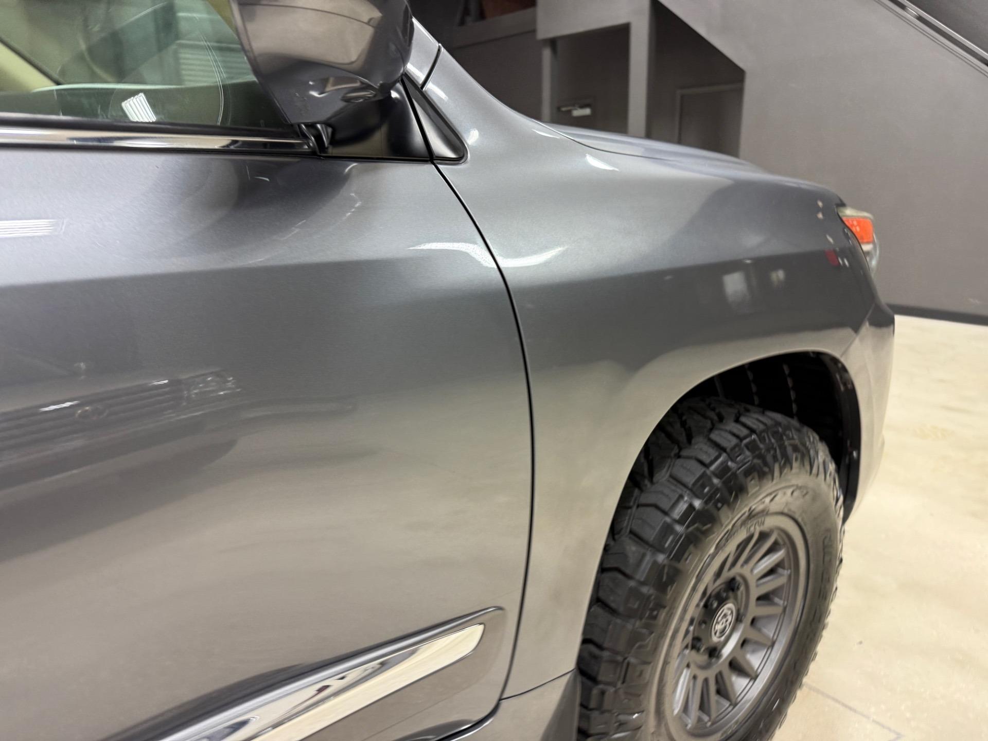 2014 Lexus LX 570