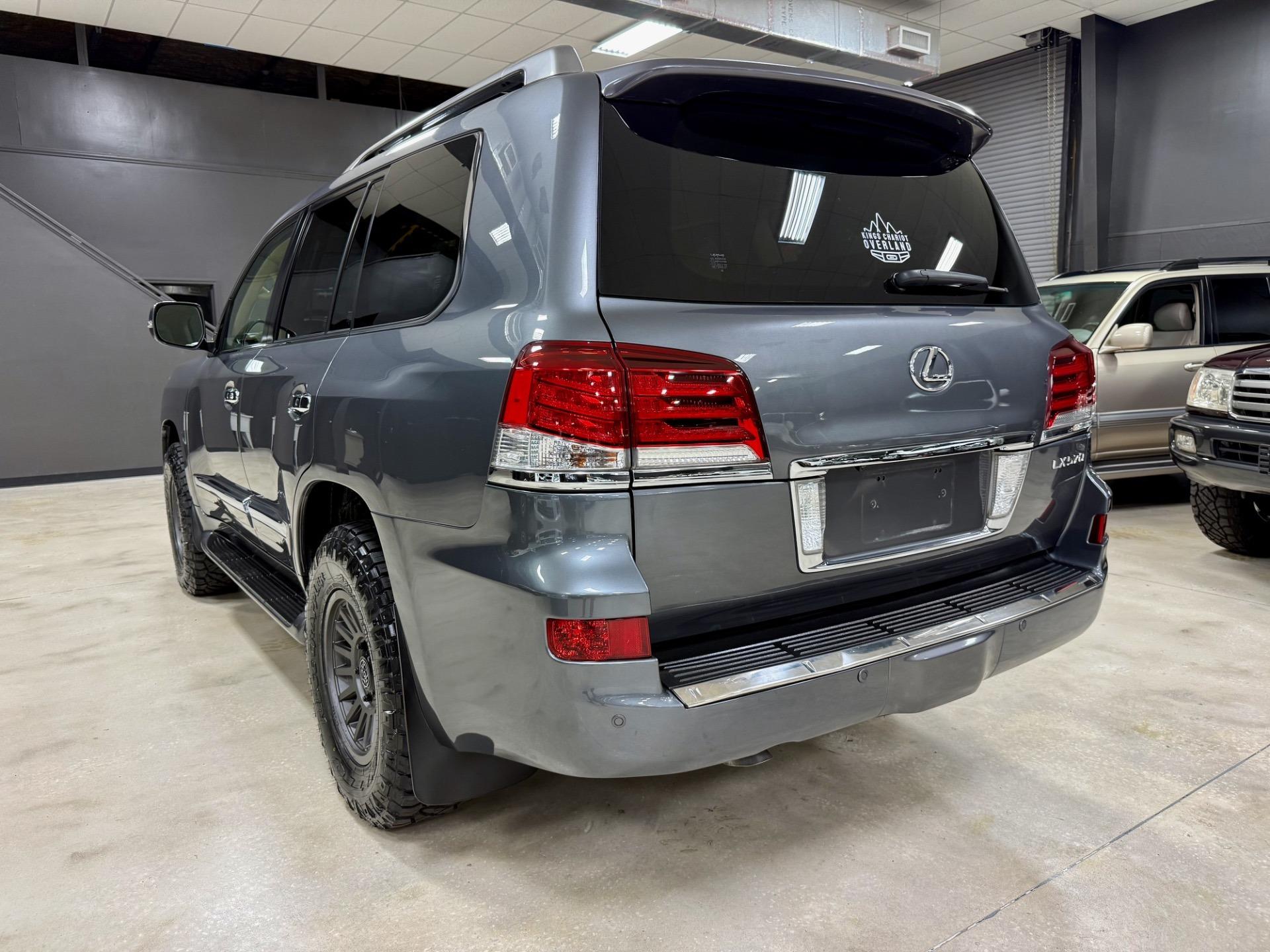 2014 Lexus LX 570