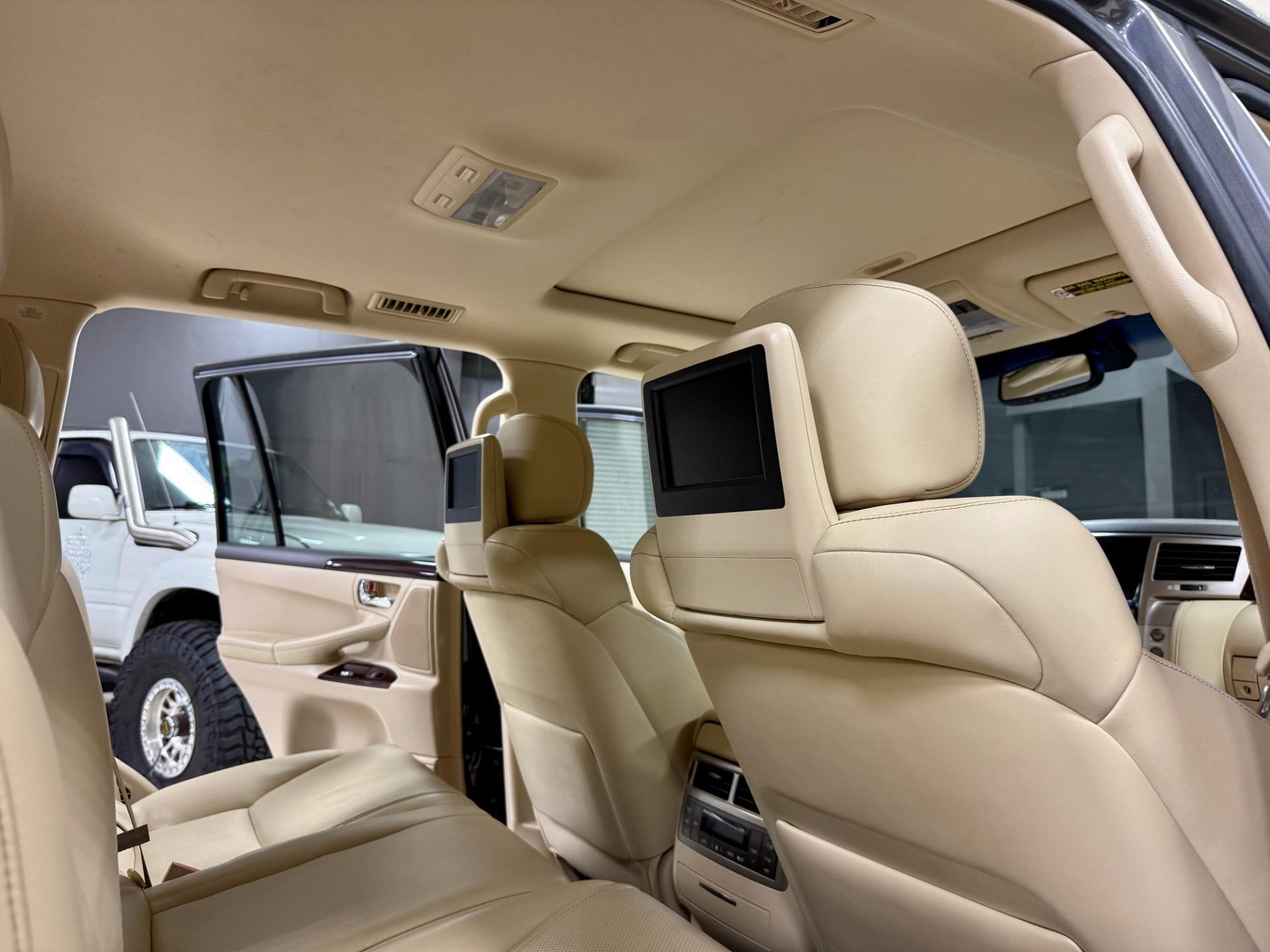 2014 Lexus LX 570