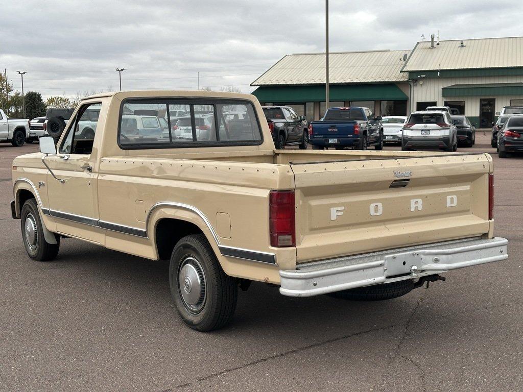 1983 Ford F-150 XL - 4