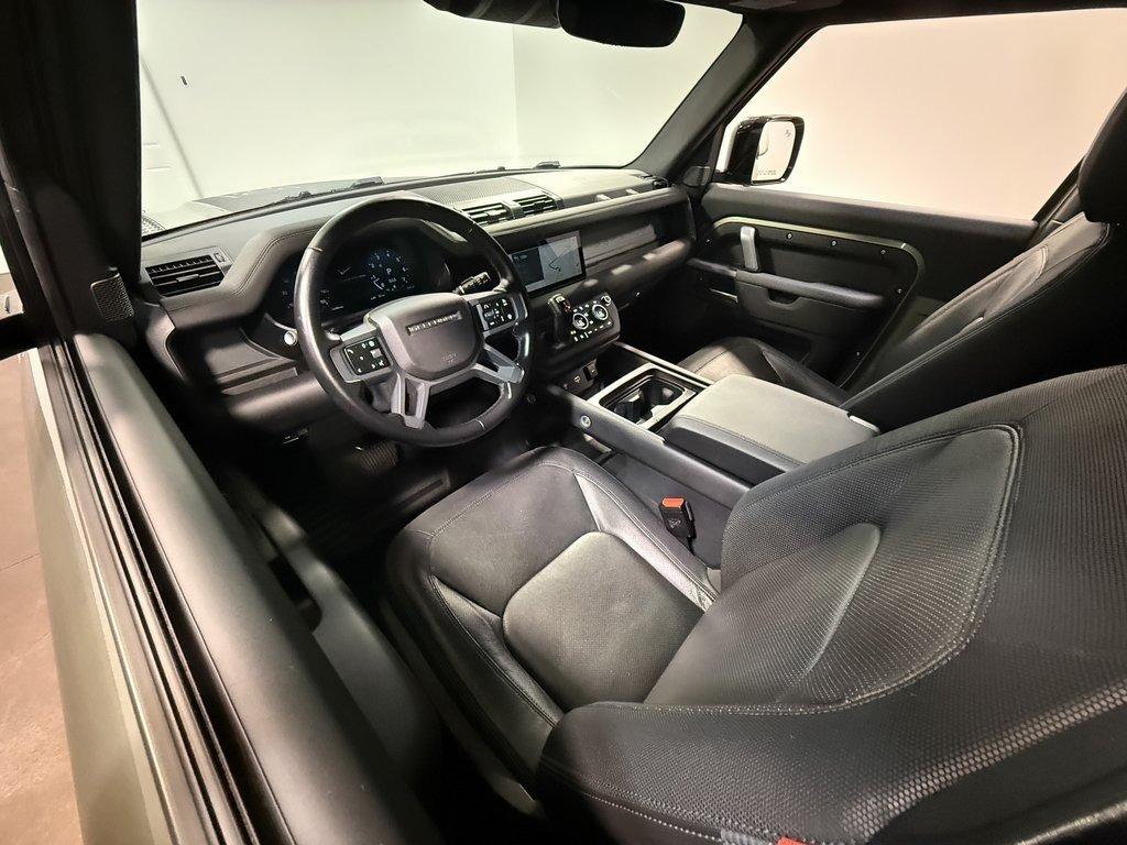 2024 Land Rover Defender 90 X-Dynamic SE