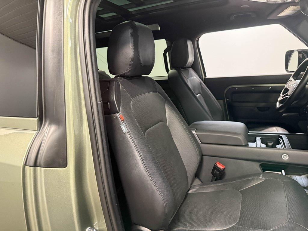 2024 Land Rover Defender 90 X-Dynamic SE