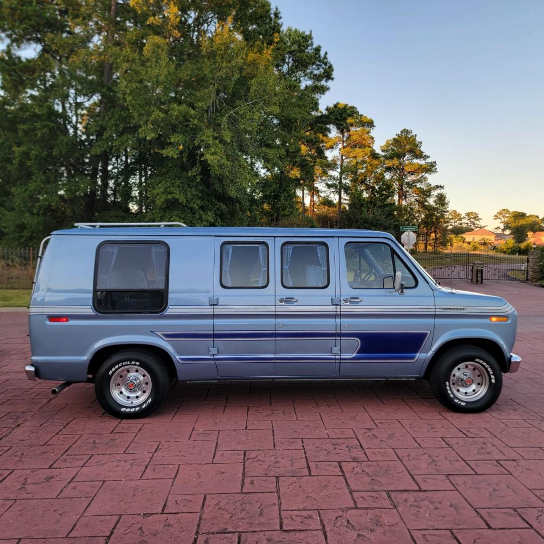 1983 Ford E-100 Econoline - 2