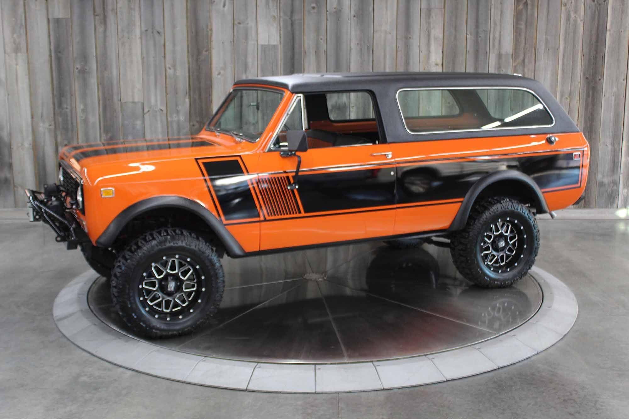 1976 International Scout Traveler